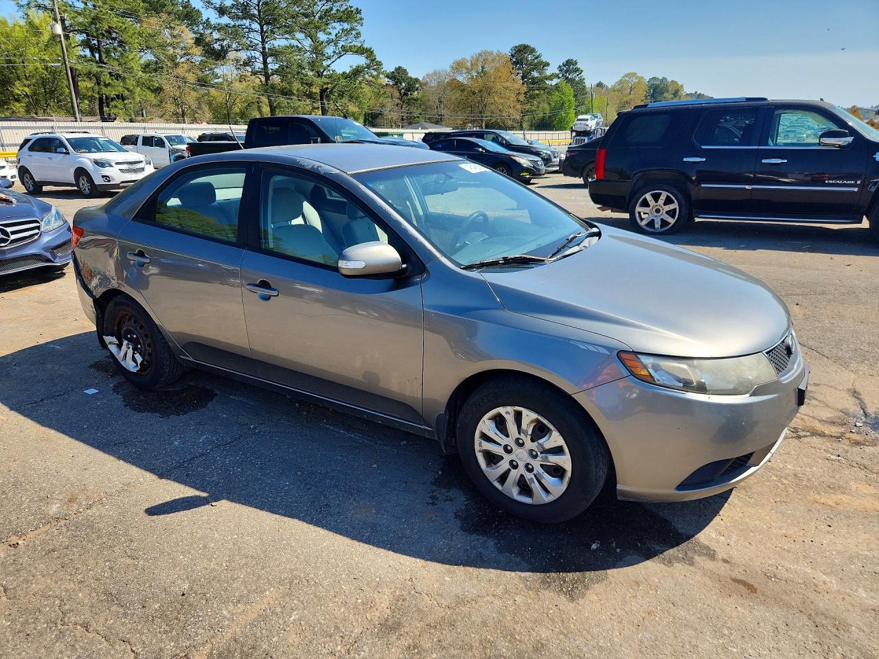 2010 KIA FORTE EX photo 7