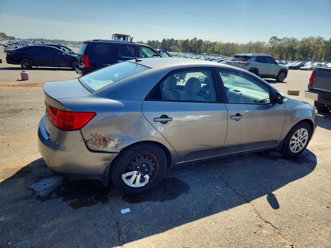 2010 KIA FORTE EX photo 5