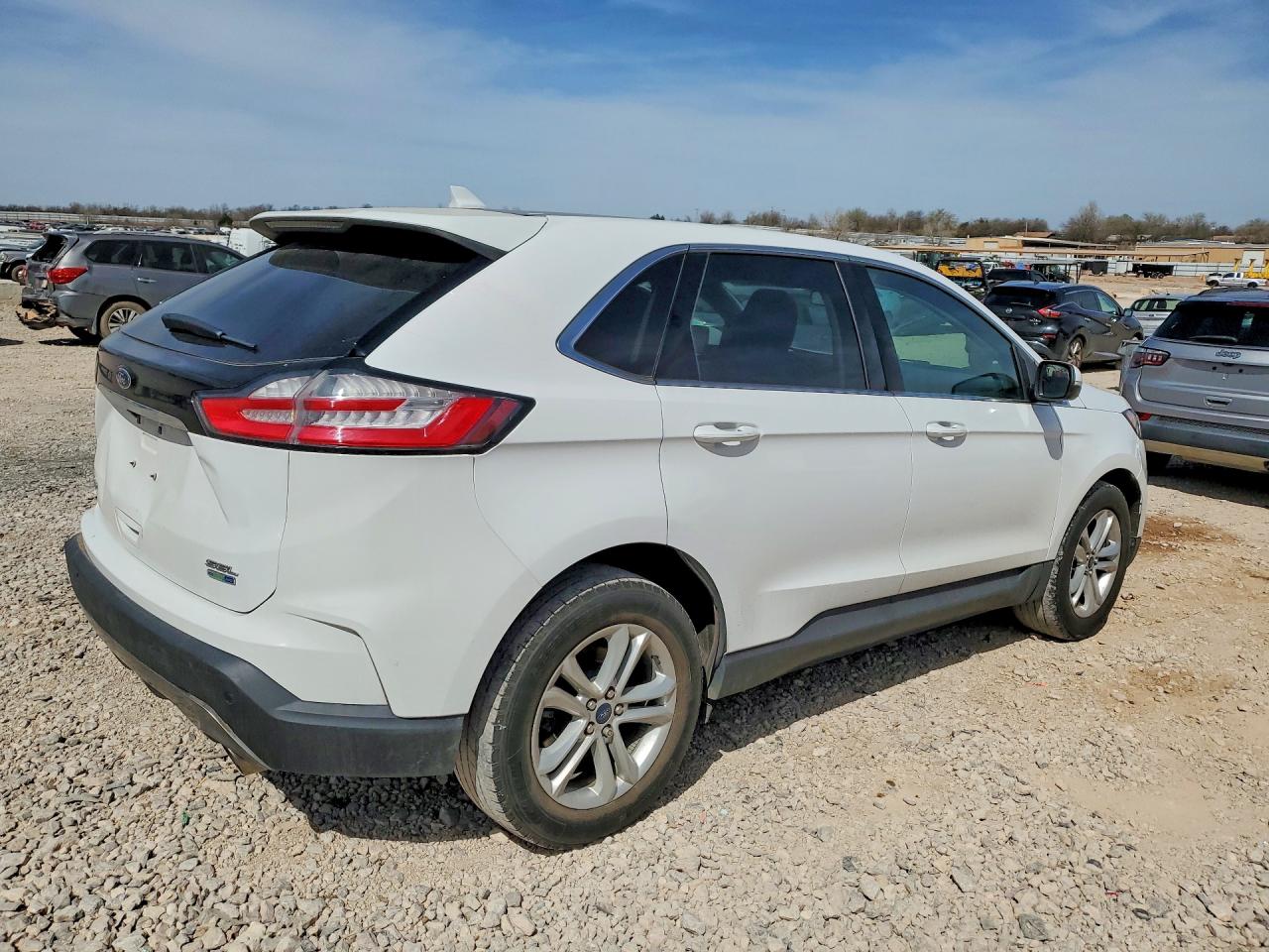 2020 FORD EDGE SEL photo 3