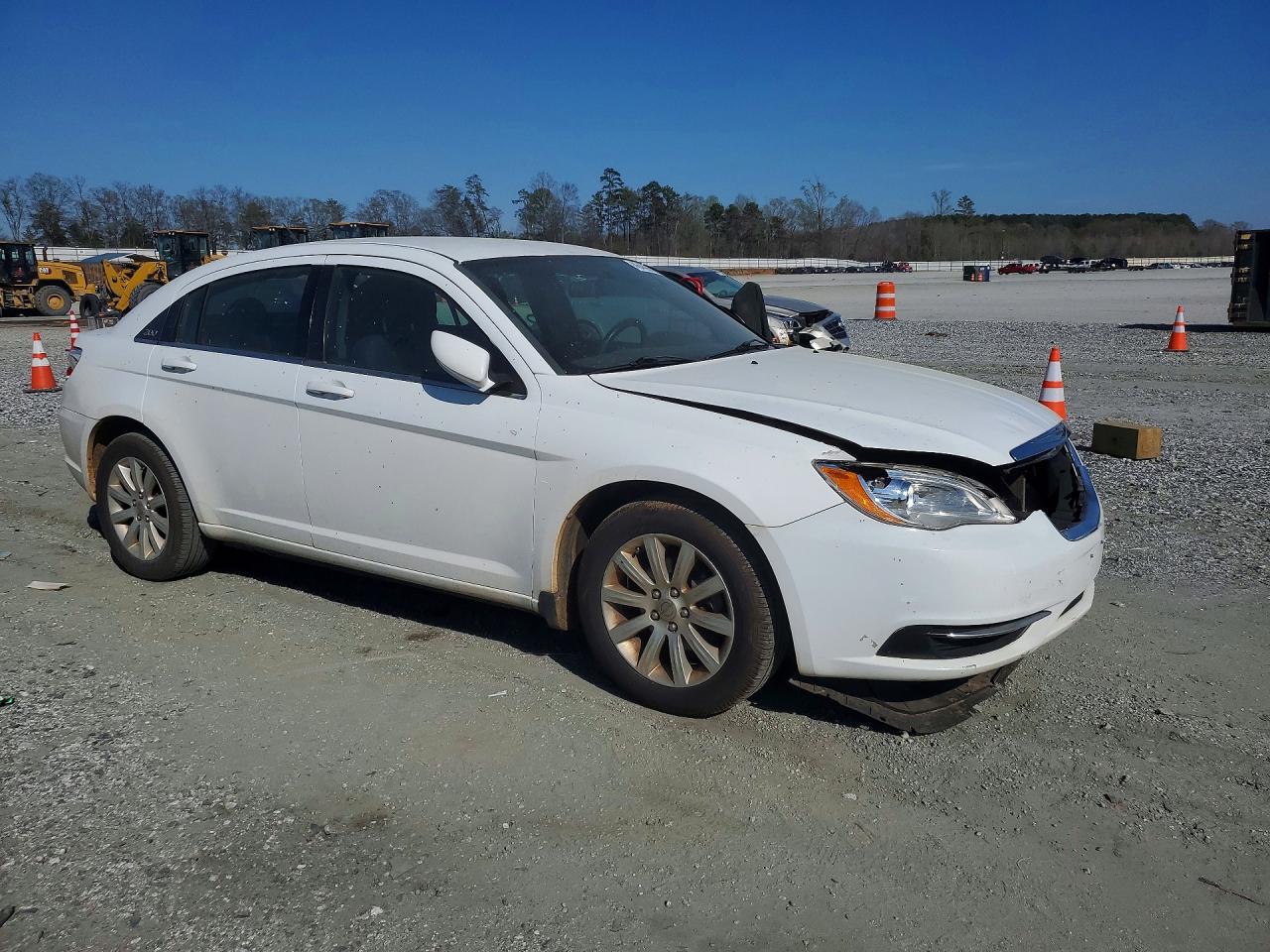 2013 CHRYSLER 200 TOURING photo 7