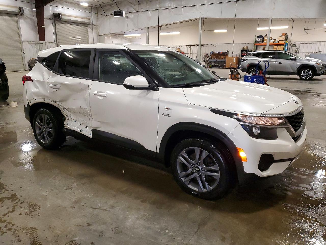 2021 KIA SELTOS LX photo 7