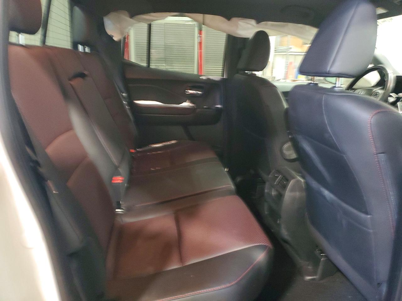 2021 HONDA RIDGELINE BLACK EDITION photo 19