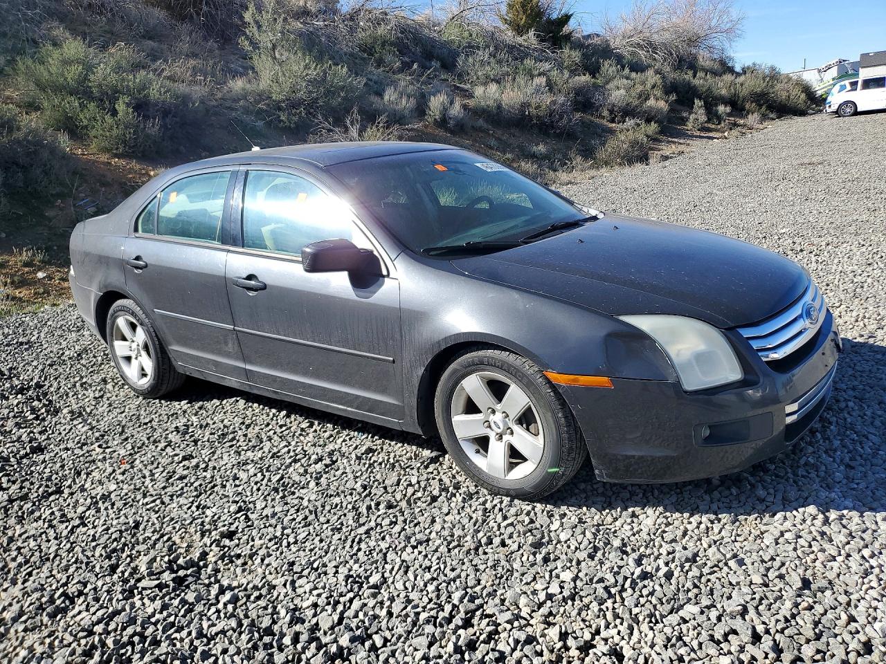 2007 FORD FUSION SE photo 4