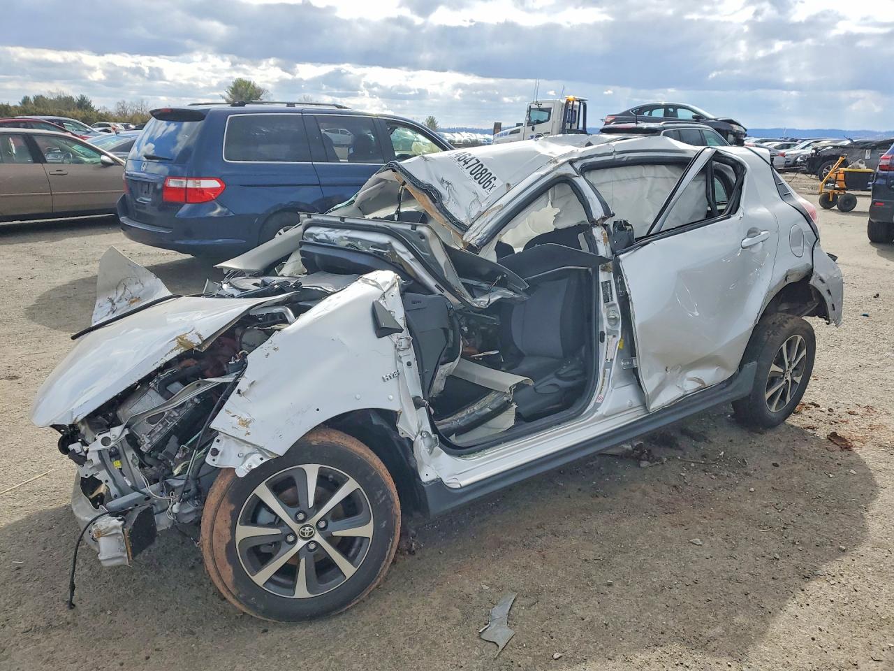 2019 TOYOTA PRIUS C