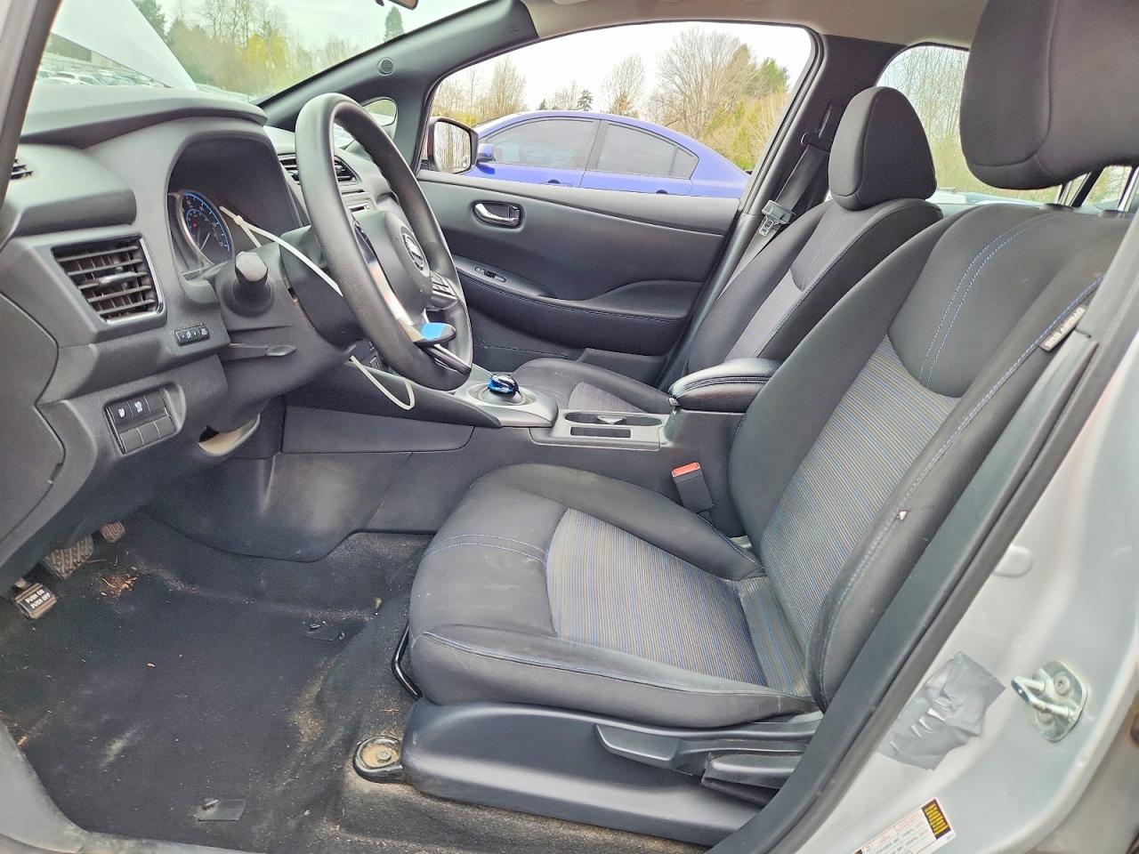 2018 NISSAN LEAF S photo 7
