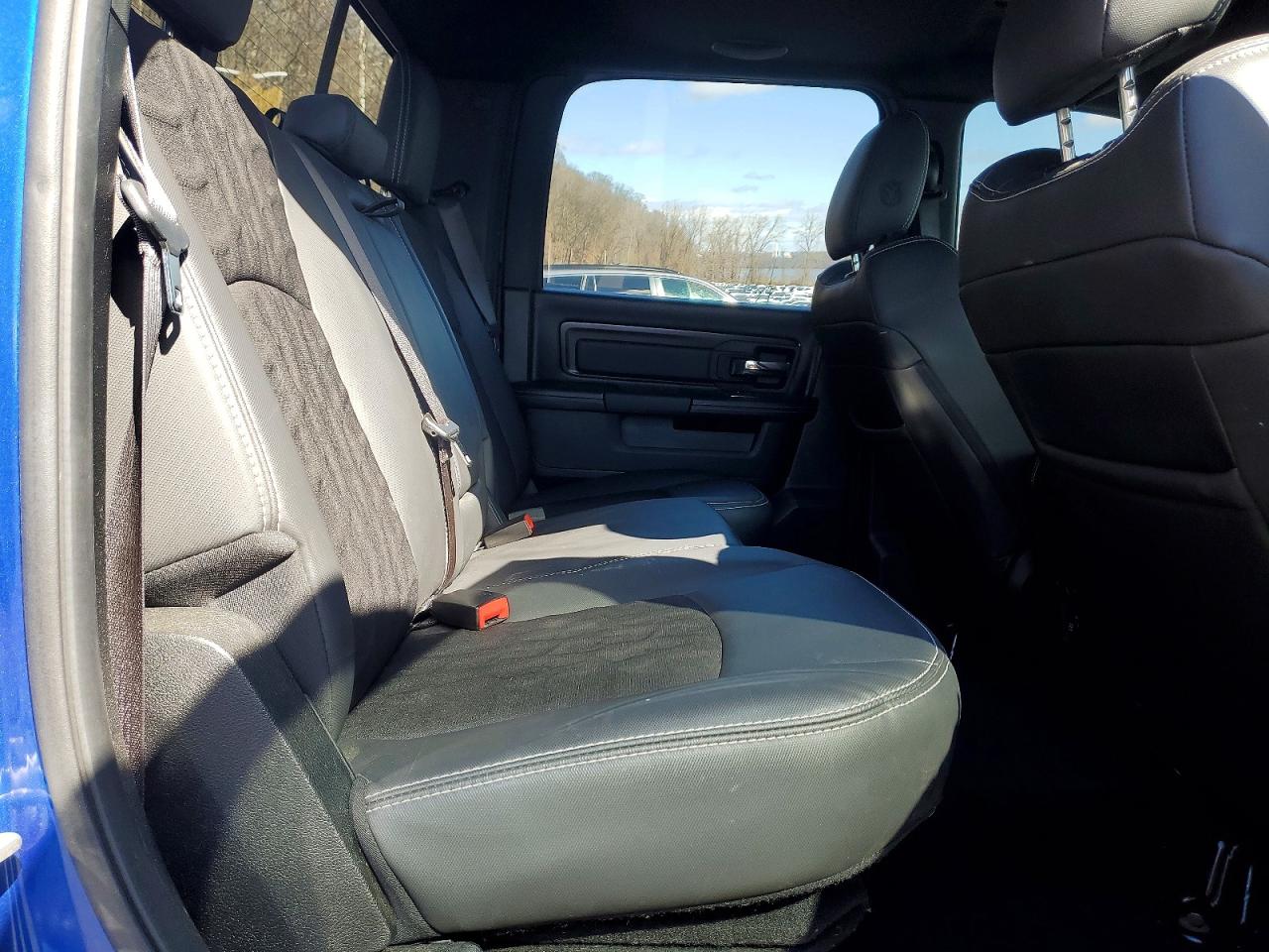 2017 RAM 1500 REBEL photo 10
