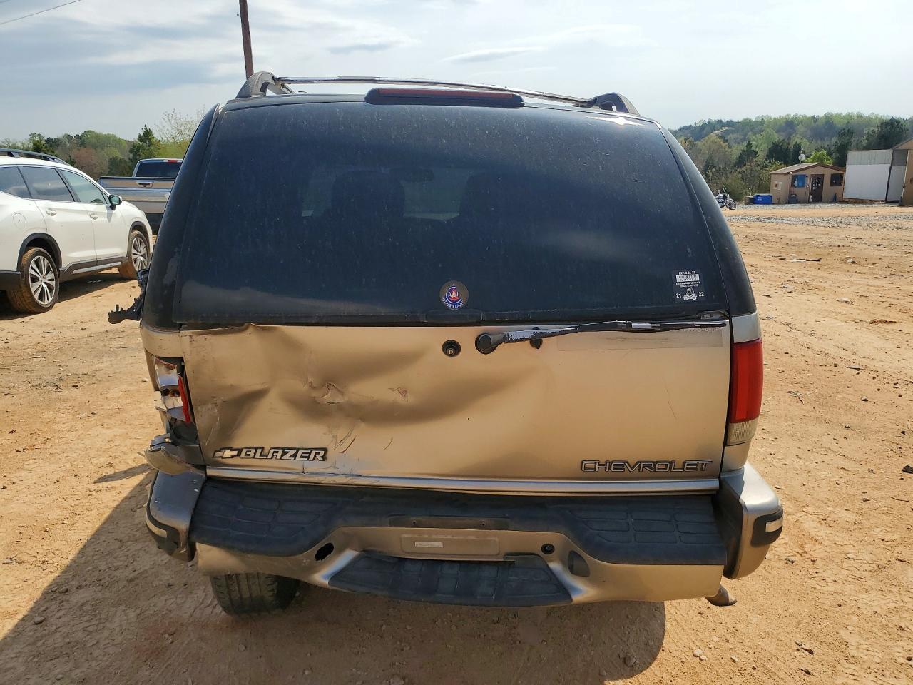 1998 CHEVROLET BLAZER photo 11