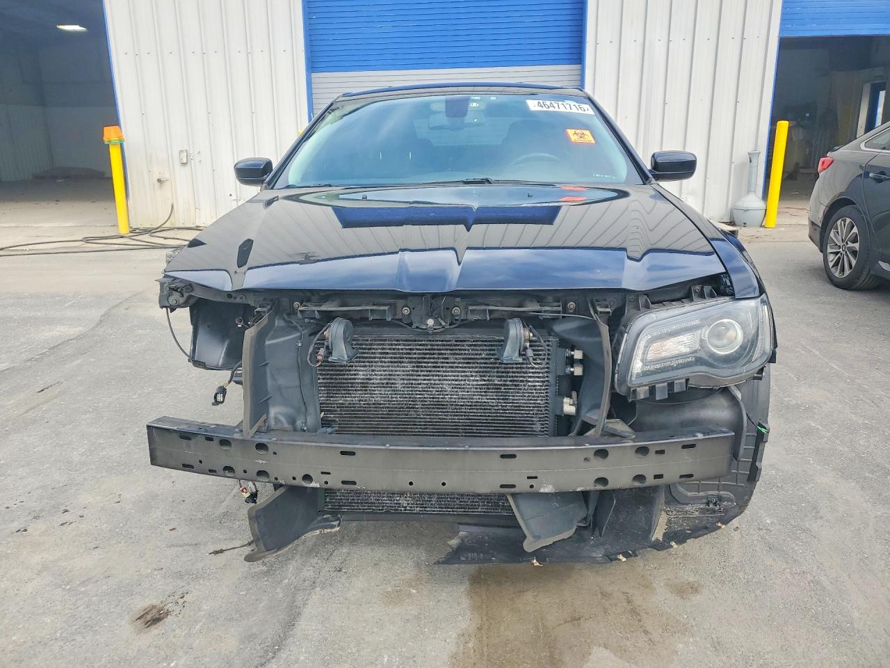 2018 CHRYSLER 300 TOURING photo 17