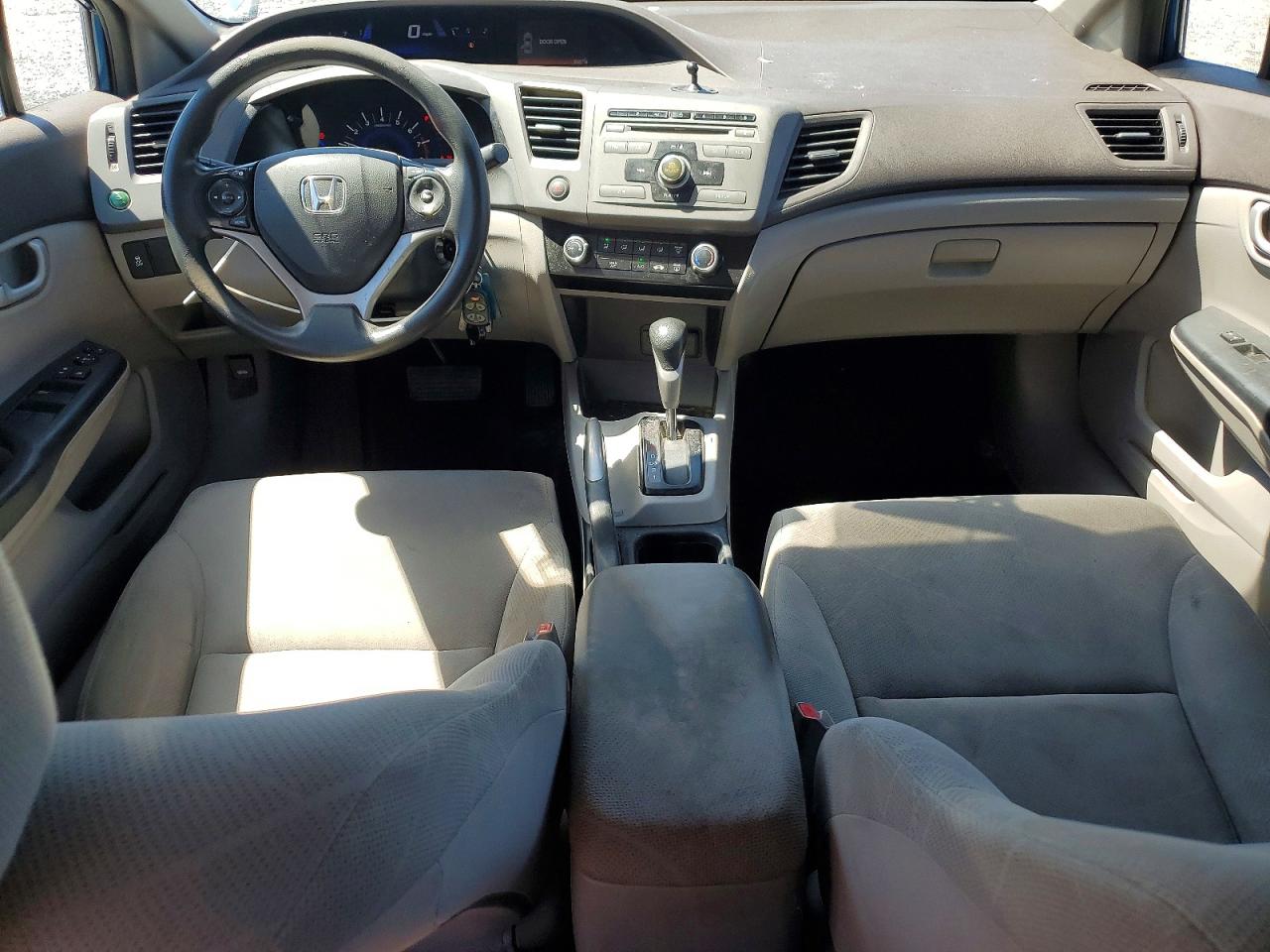 2012 HONDA CIVIC LX photo 22