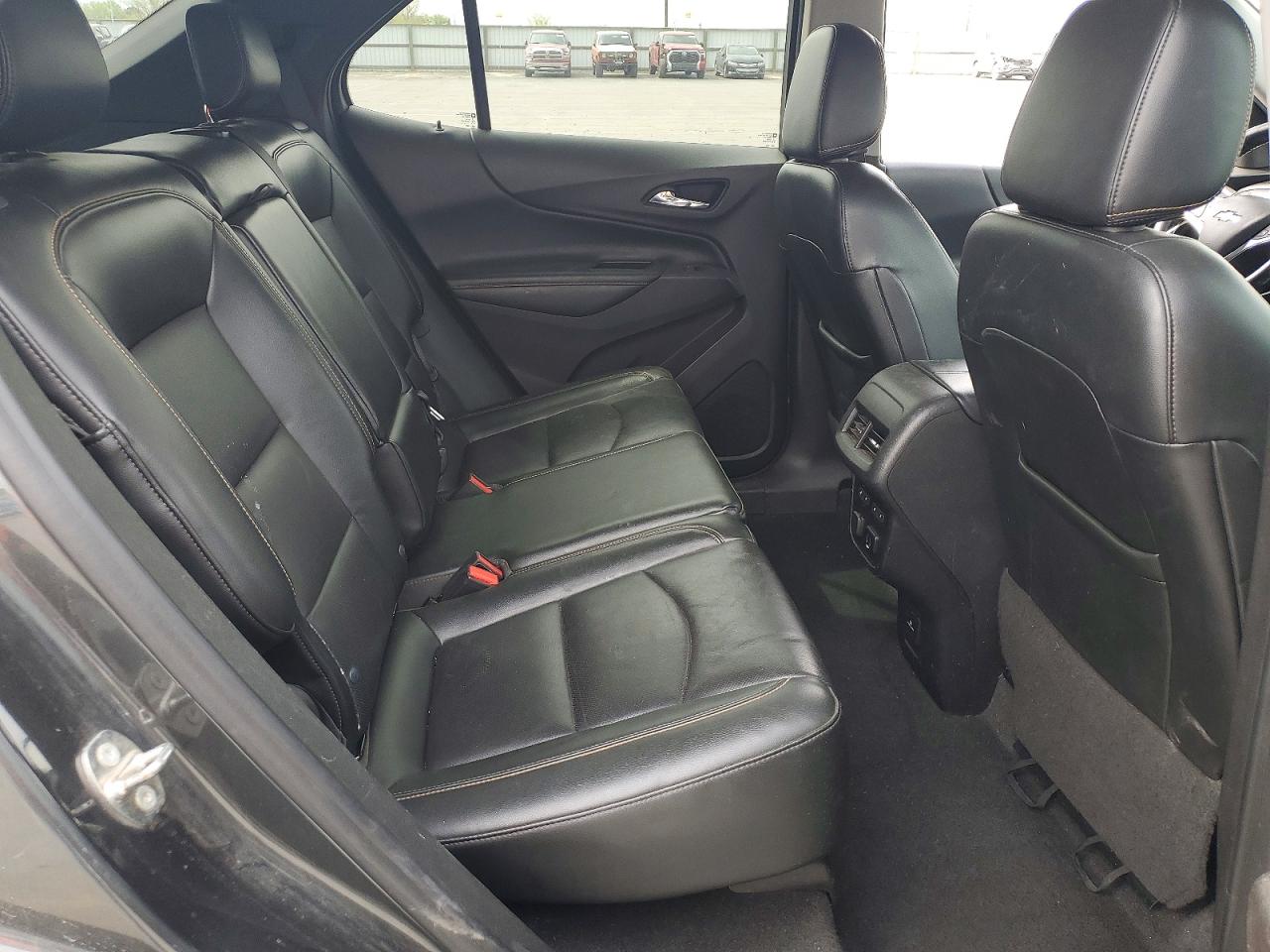2018 CHEVROLET EQUINOX PREMIER photo 11