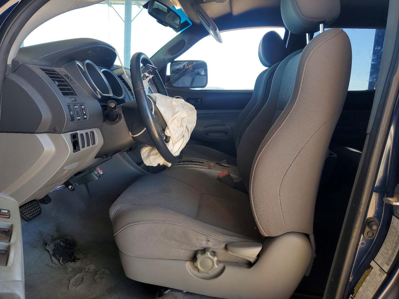 2006 TOYOTA TACOMA PRERUNNER V6 photo 13