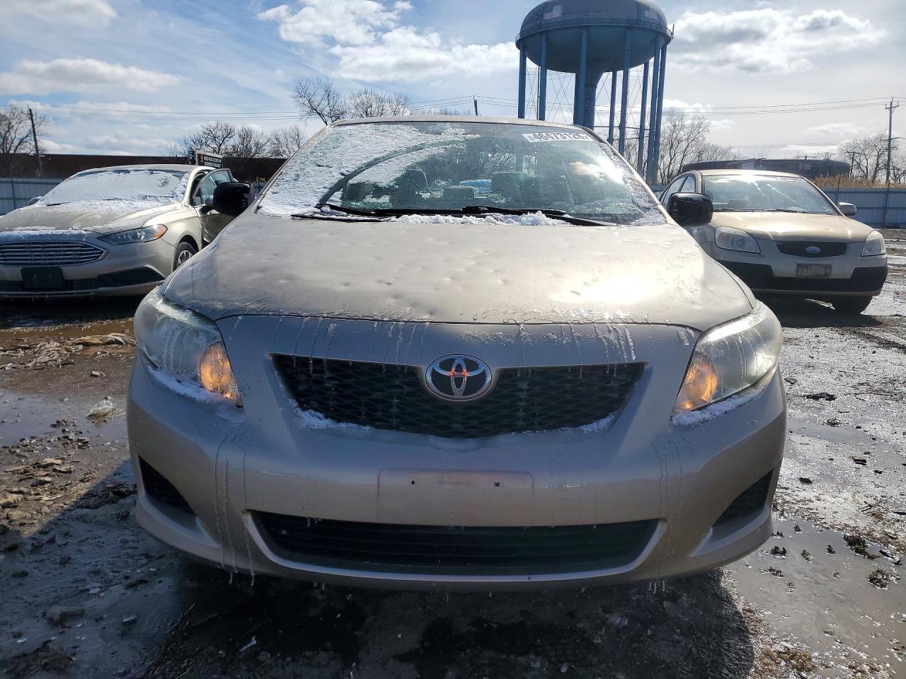2010 TOYOTA COROLLA LE photo 5