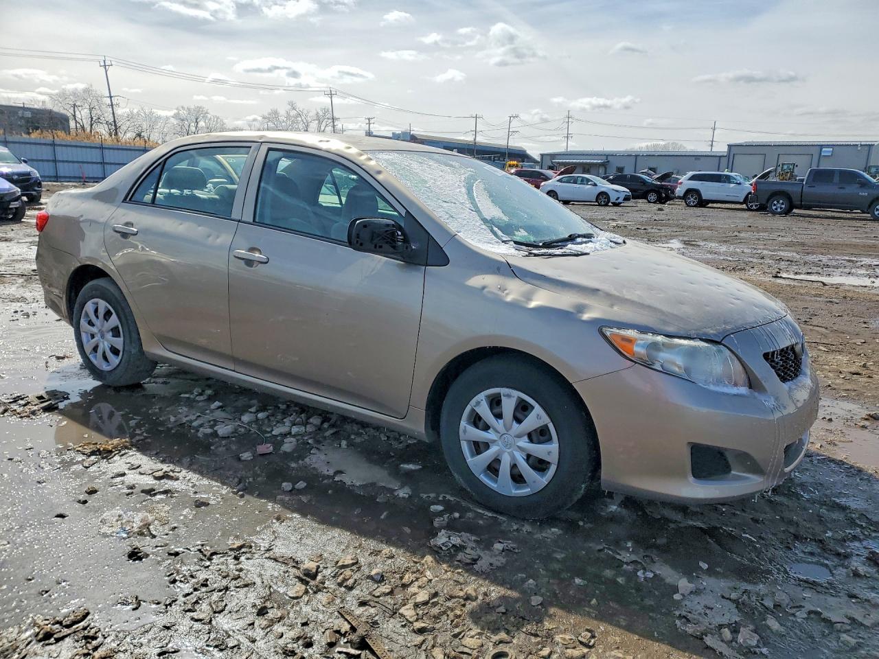2010 TOYOTA COROLLA LE photo 4