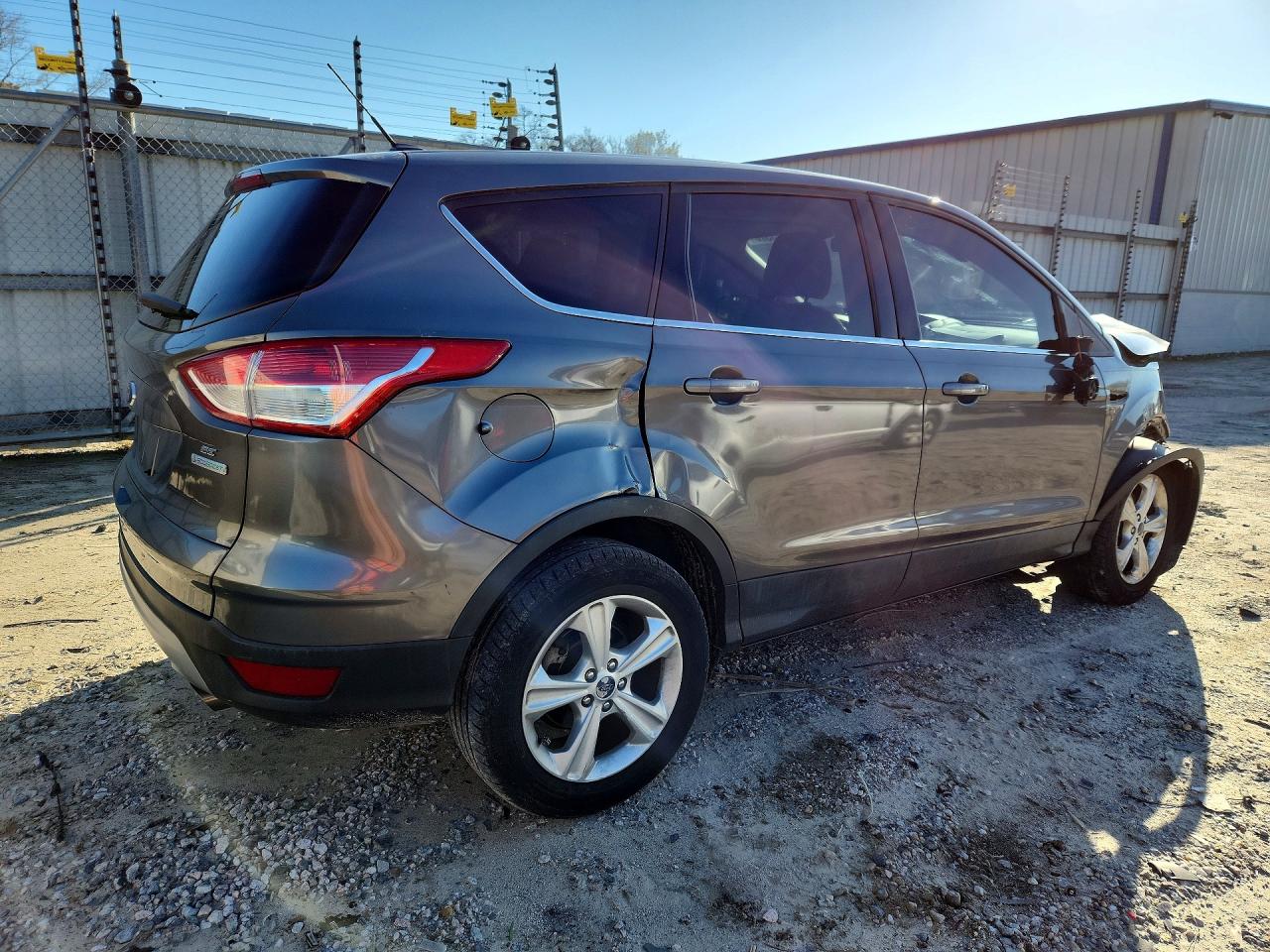 2014 FORD ESCAPE SE photo 3
