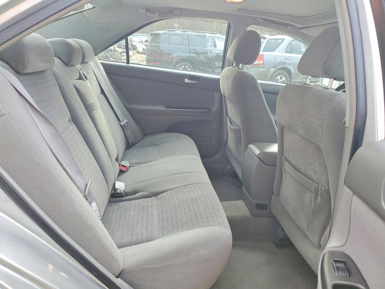 2005 TOYOTA CAMRY LE photo 19