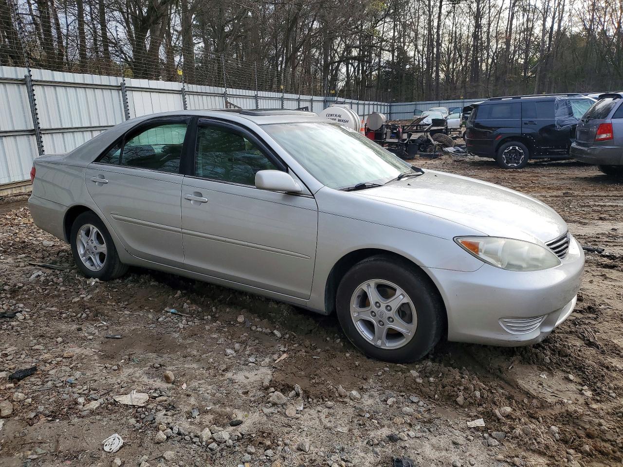 2005 TOYOTA CAMRY LE photo 7