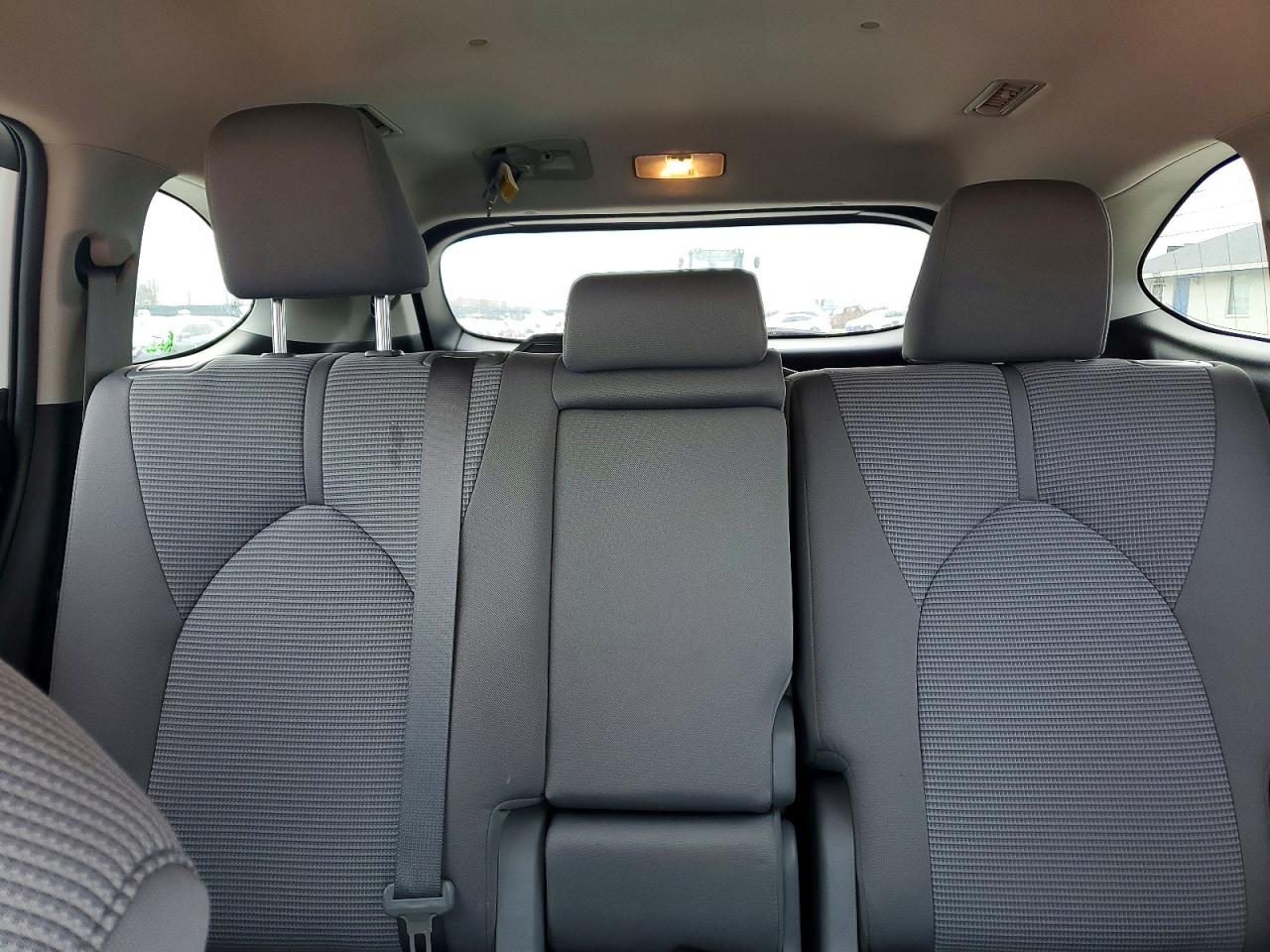 2023 TOYOTA HIGHLANDER HYBRID LE photo 28