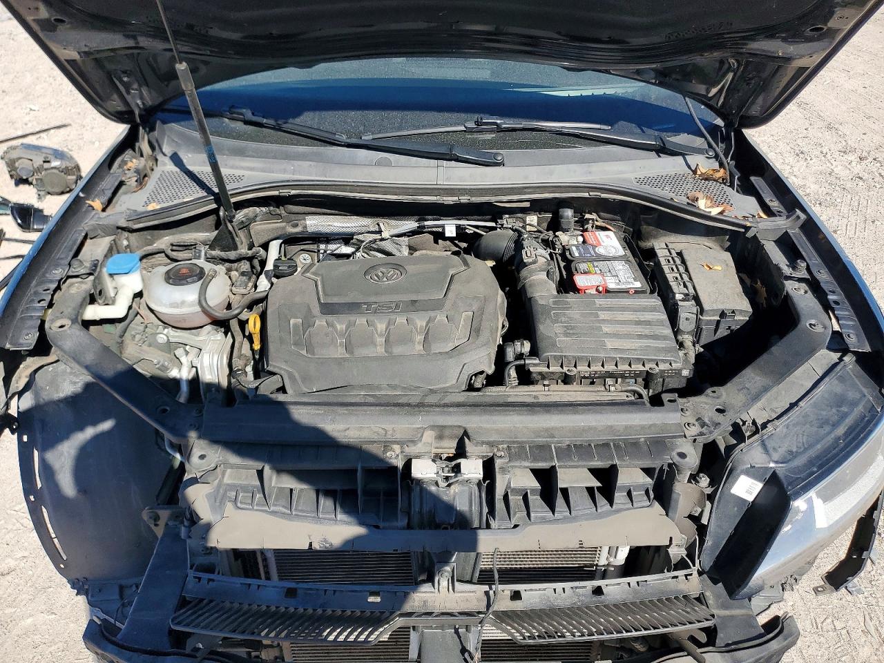 2020 VOLKSWAGEN TIGUAN S photo 34