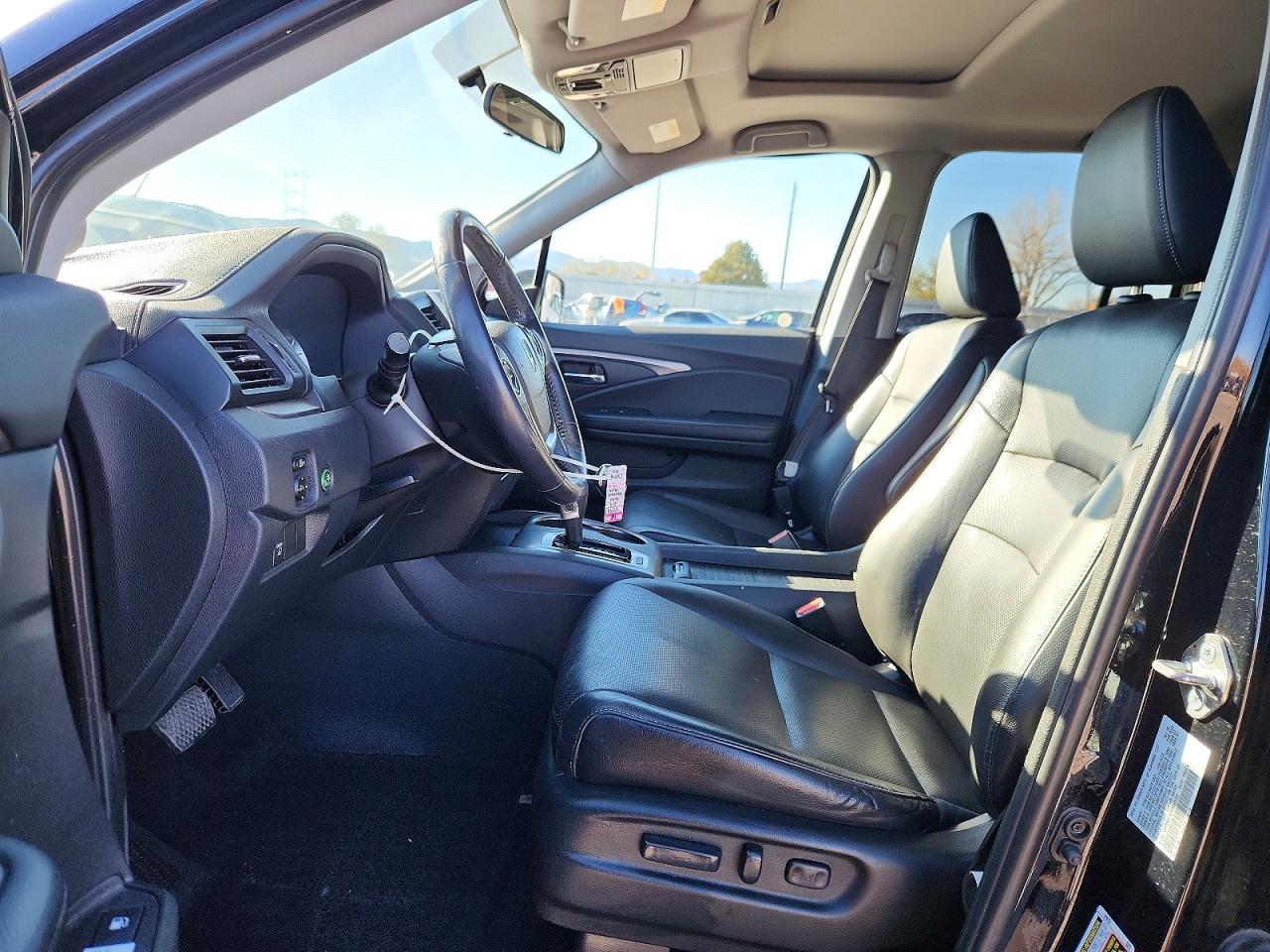 2019 HONDA RIDGELINE RTL photo 19