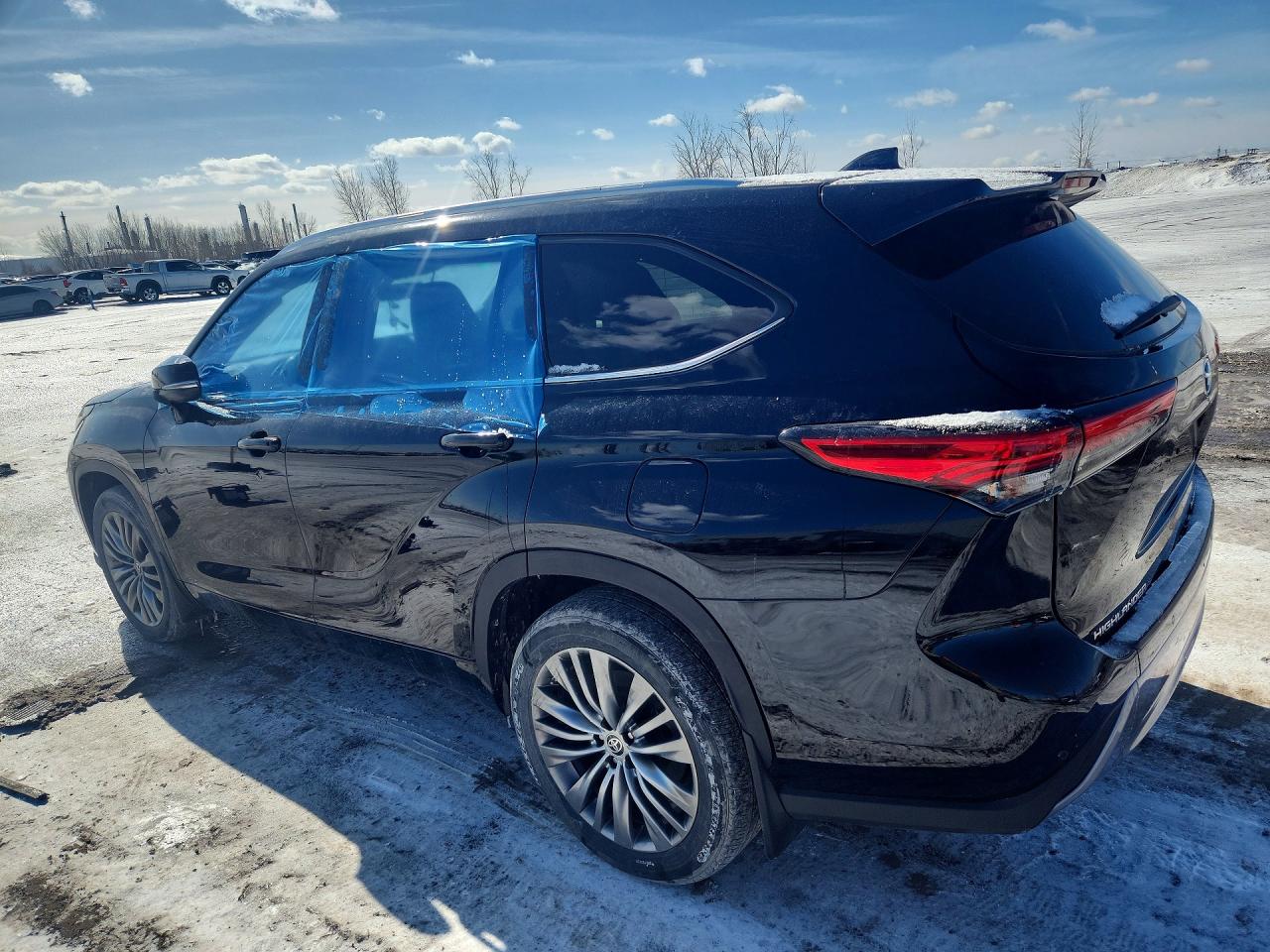 2021 TOYOTA HIGHLANDER PLATINUM photo 3