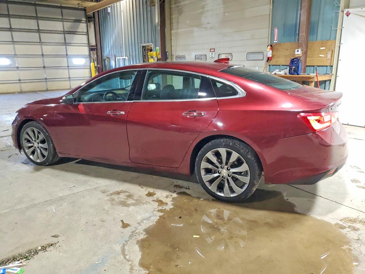 2016 CHEVROLET MALIBU PREMIER photo 4