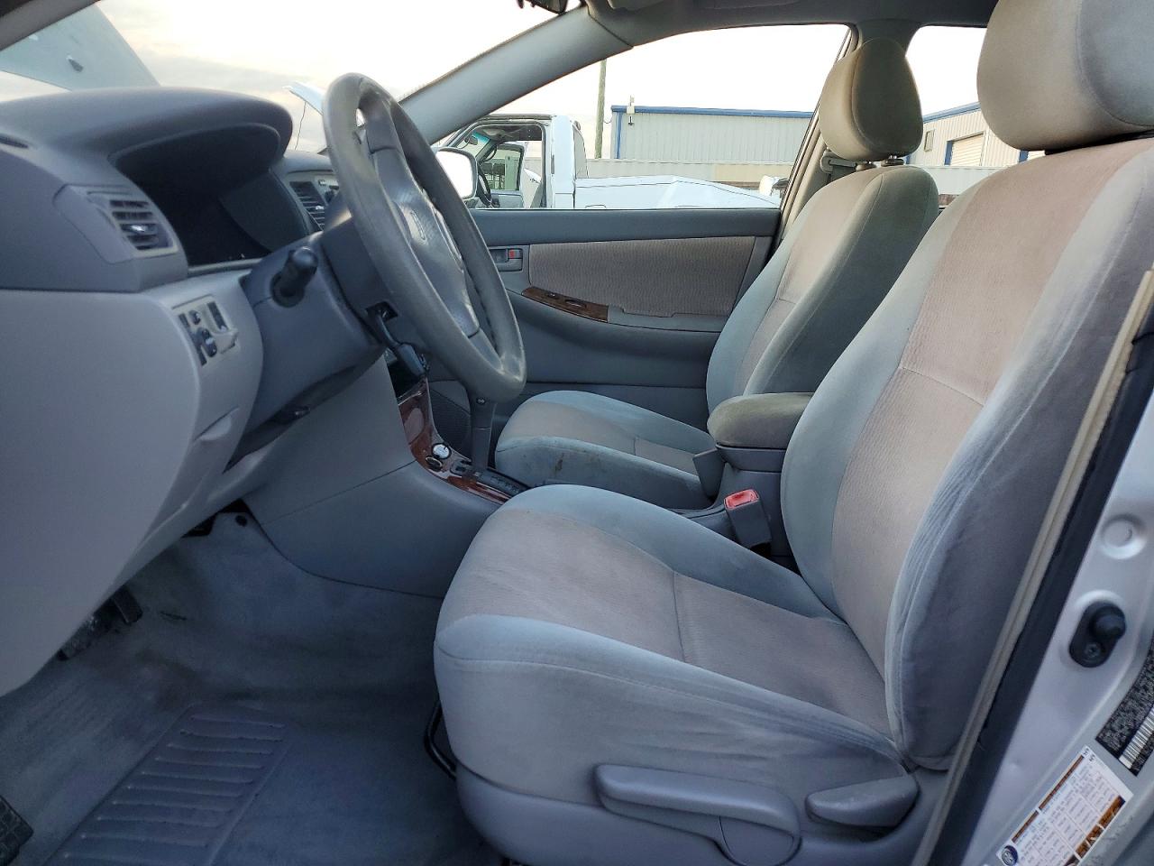 2007 TOYOTA COROLLA LE photo 7