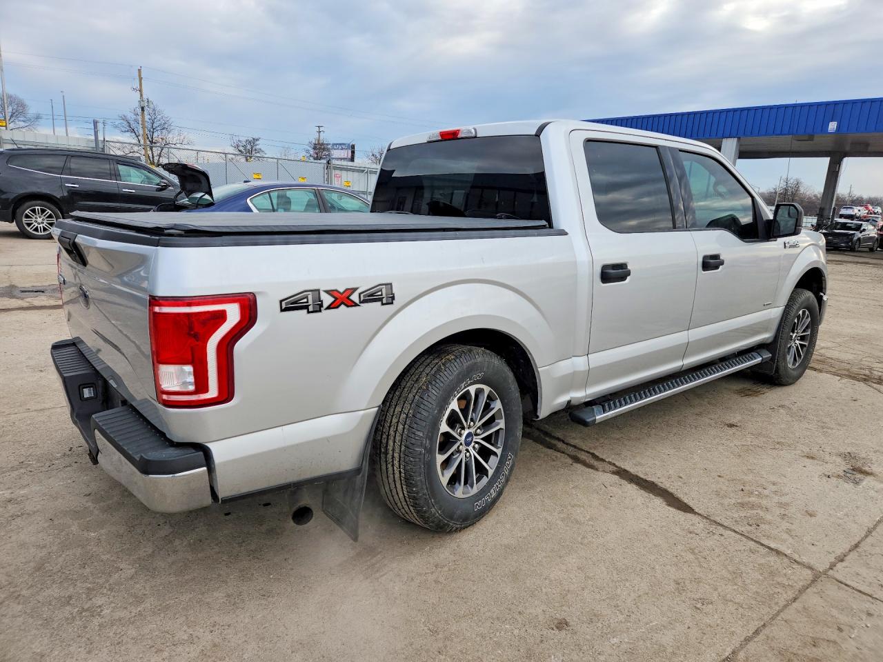 2017 FORD F150 SUPERCREW photo 7