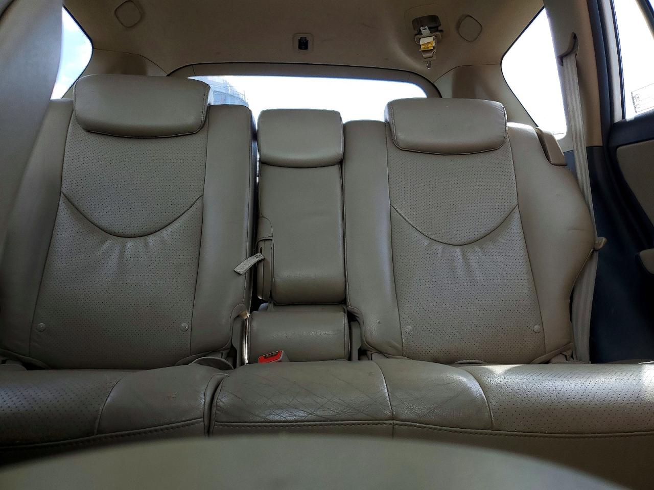 2011 TOYOTA RAV4 LIMITED photo 10