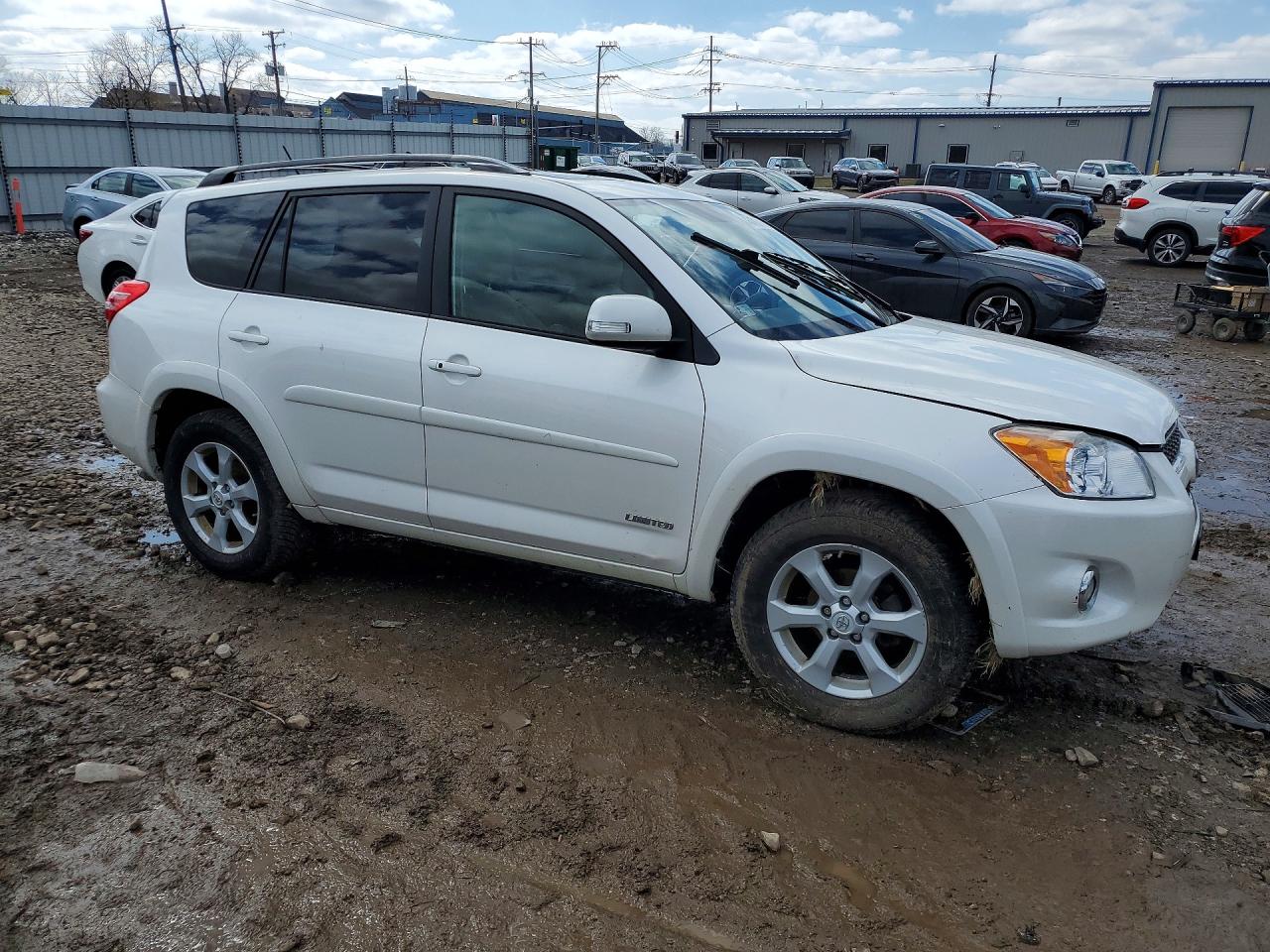 2011 TOYOTA RAV4 LIMITED photo 4