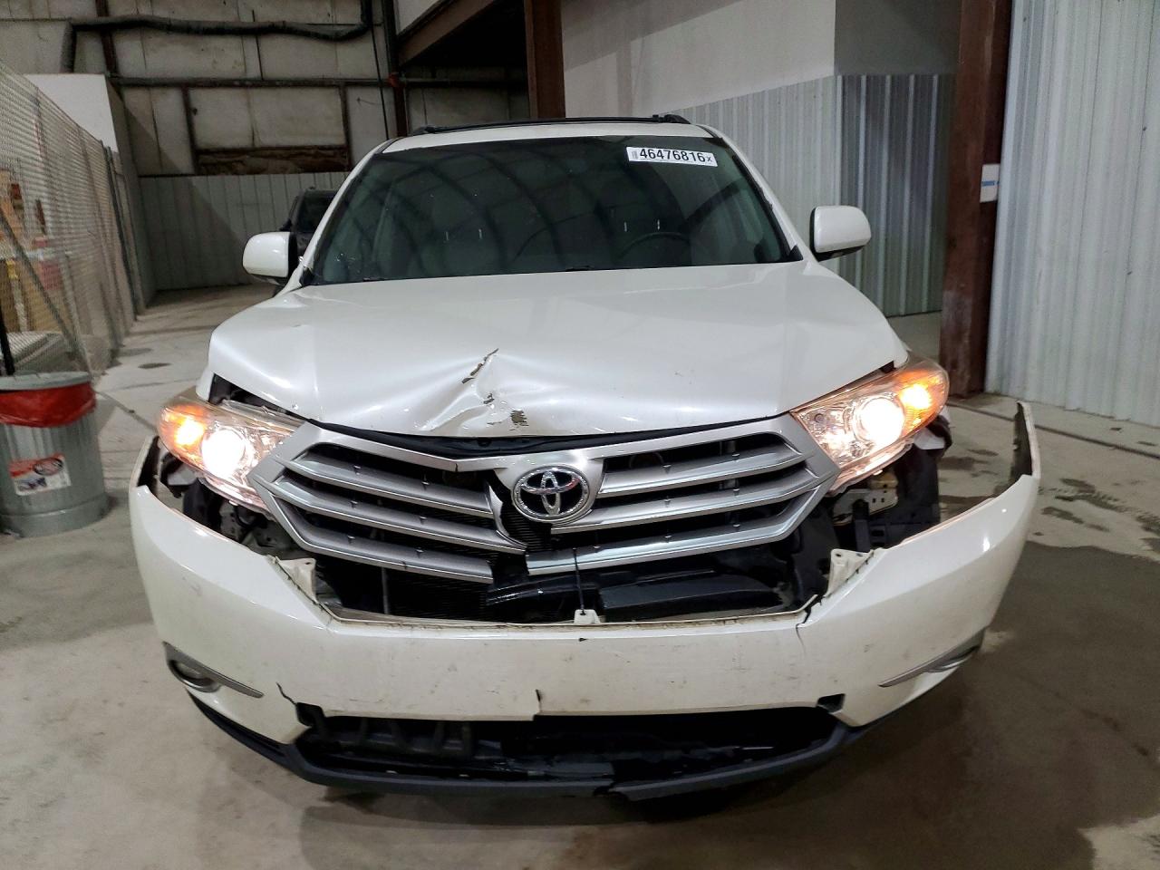 2013 TOYOTA HIGHLANDER LIMITED photo 5