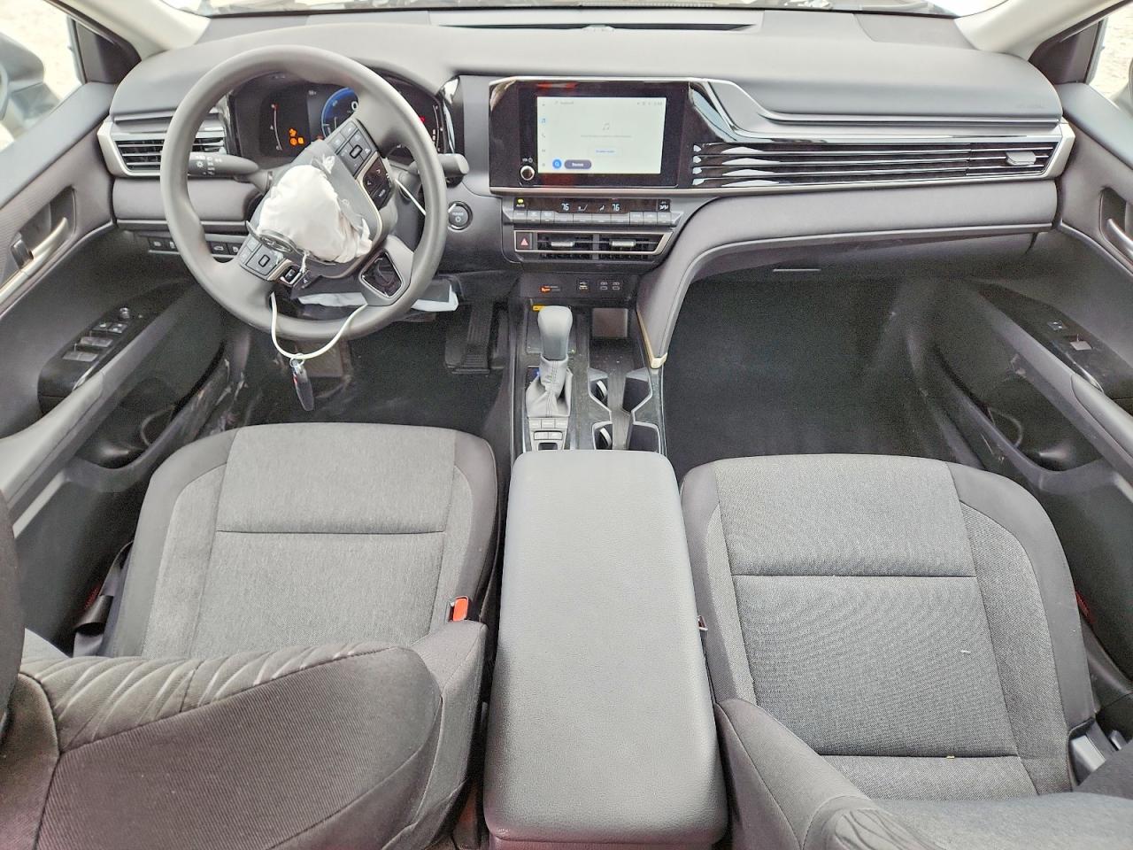 2026 TOYOTA CAMRY LE photo 15