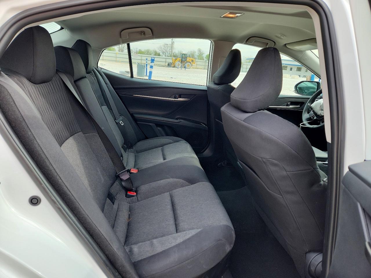 2026 TOYOTA CAMRY LE photo 19