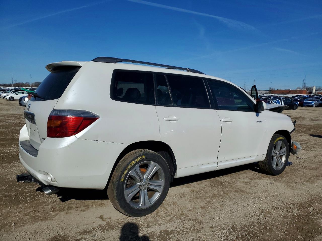 2010 TOYOTA HIGHLANDER SPORT photo 5