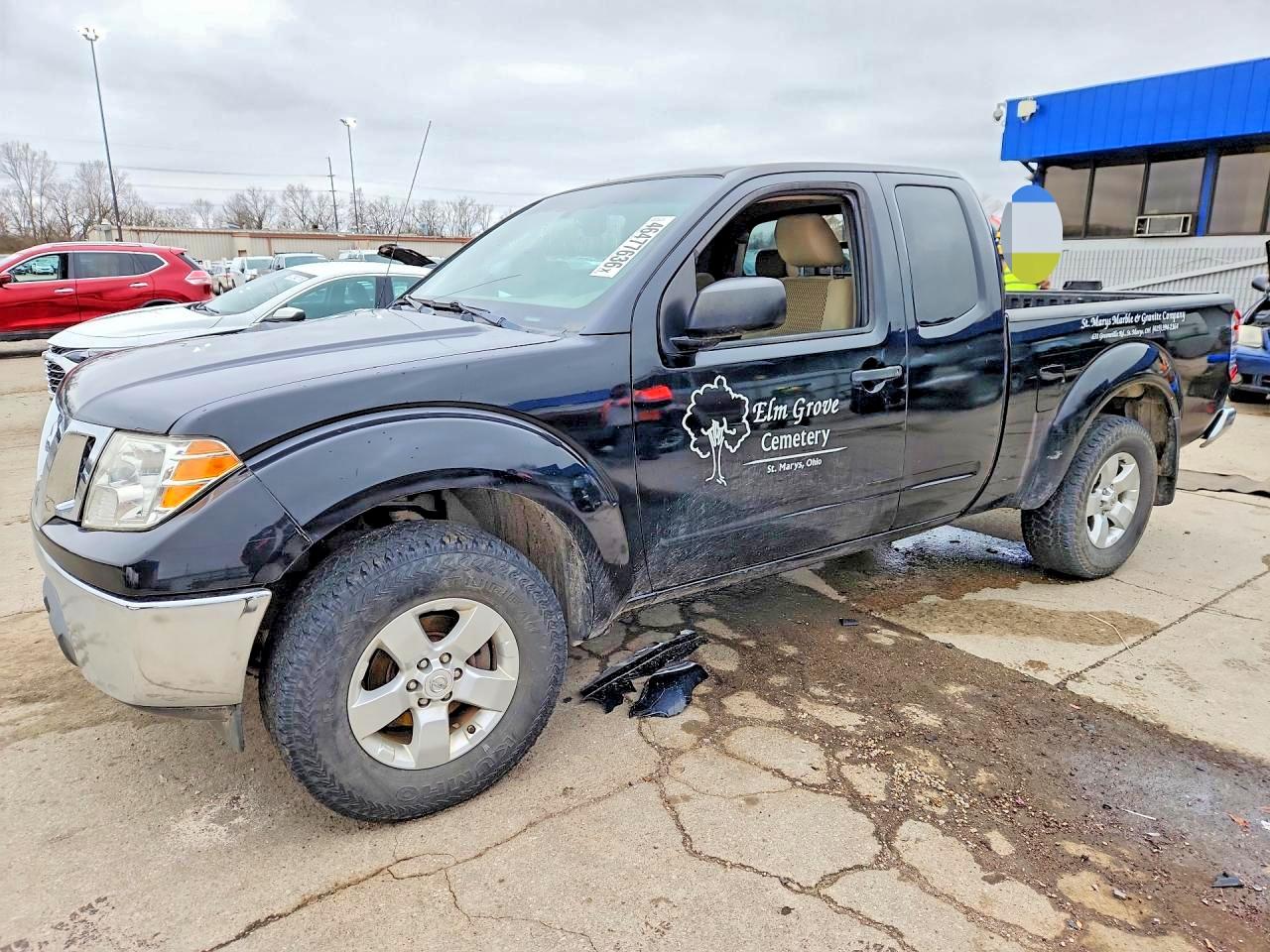 2011 NISSAN FRONTIER