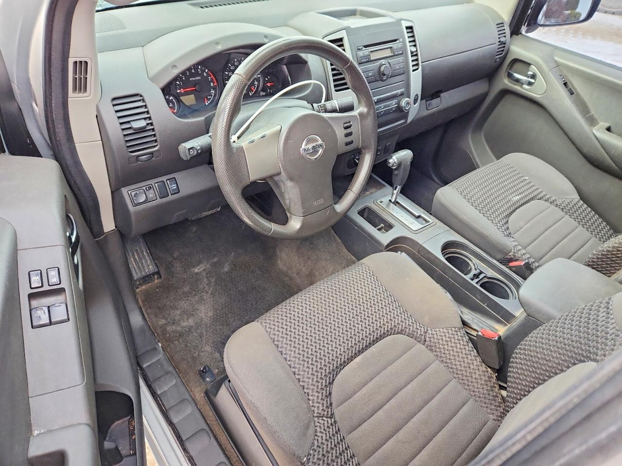 2011 NISSAN FRONTIER SV V6 photo 22