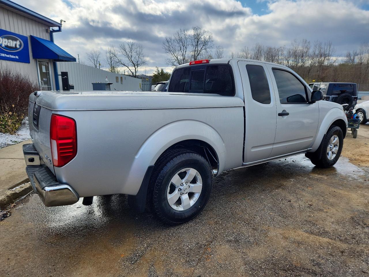 2011 NISSAN FRONTIER SV V6 photo 7