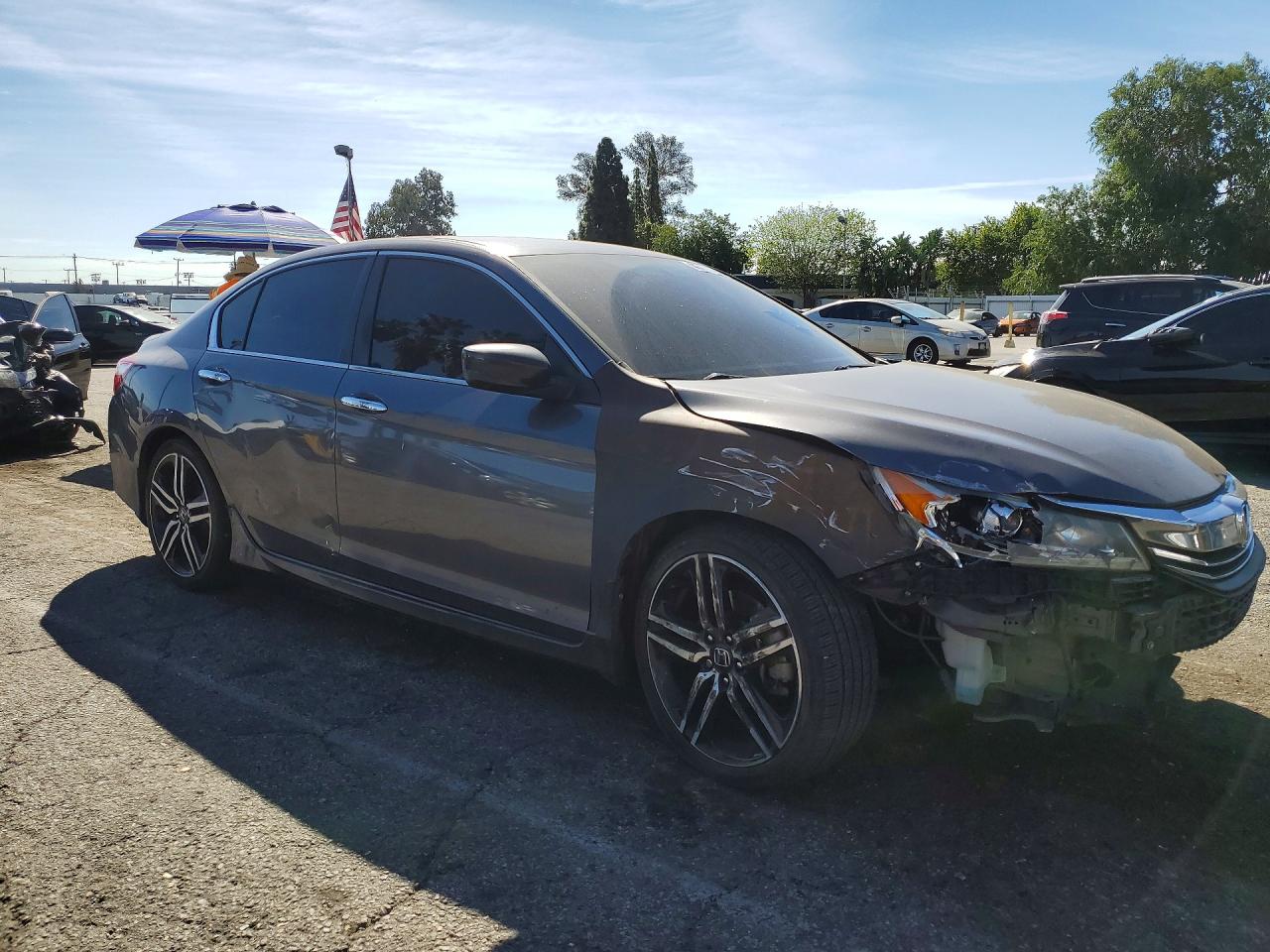 2016 HONDA ACCORD SPORT photo 4