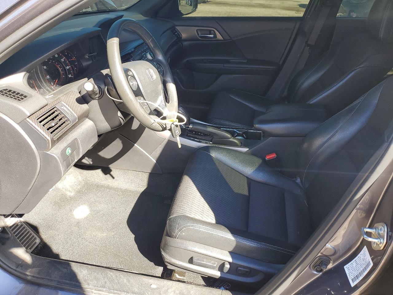 2016 HONDA ACCORD SPORT photo 7