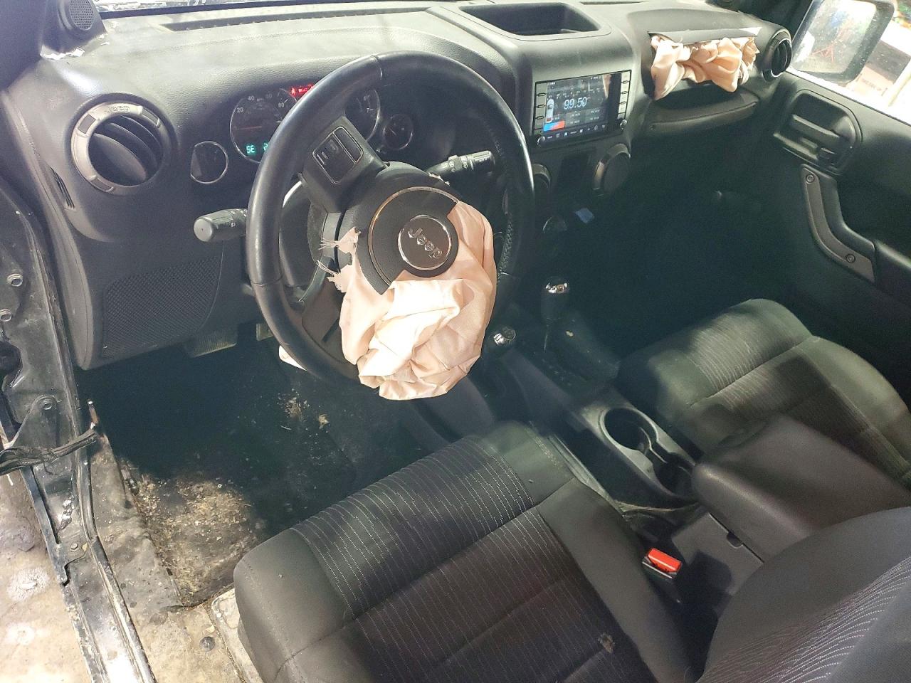 2011 JEEP WRANGLER SPORT photo 22