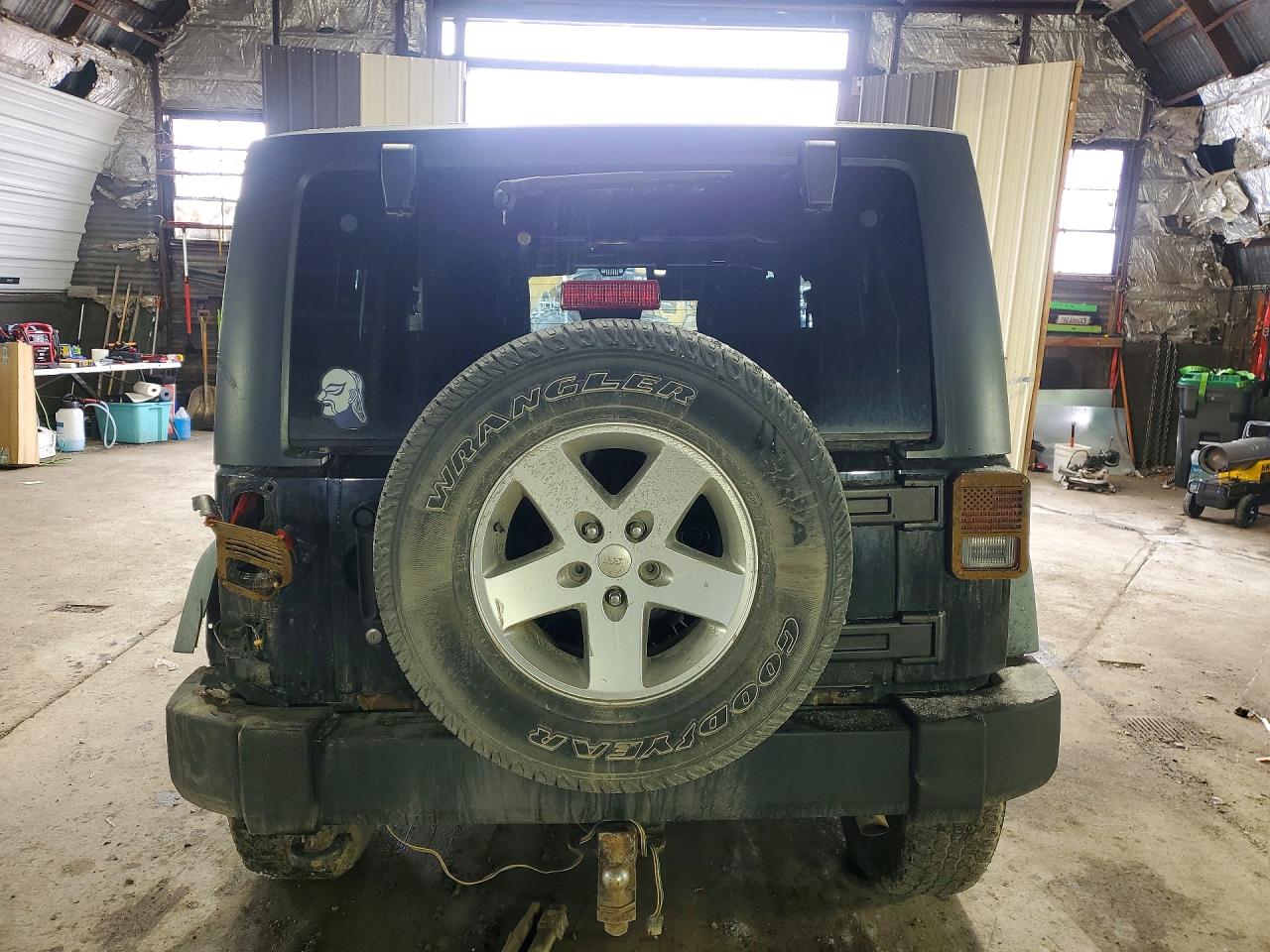 2011 JEEP WRANGLER SPORT photo 16