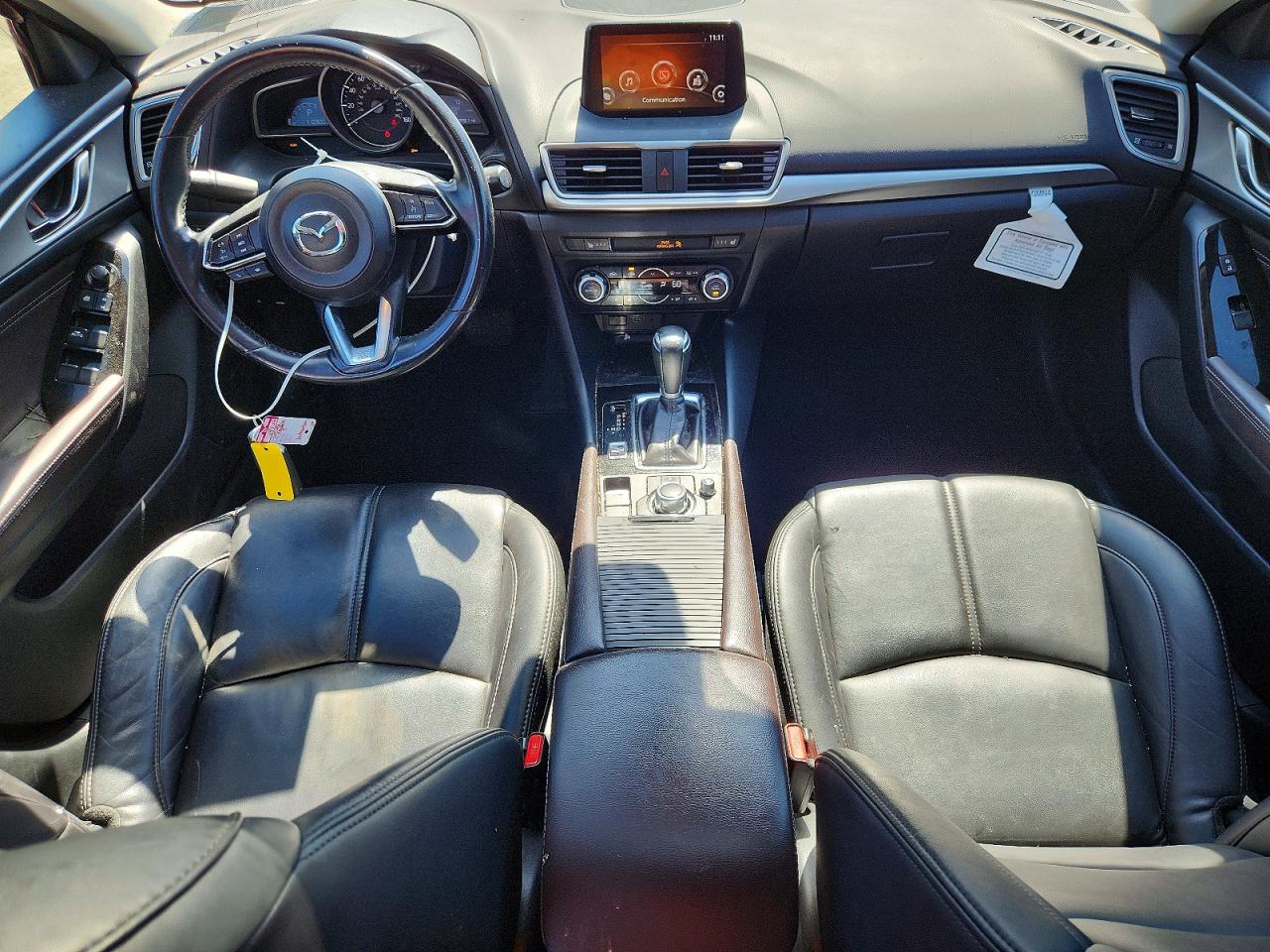 2018 MAZDA 3 TOURING photo 8