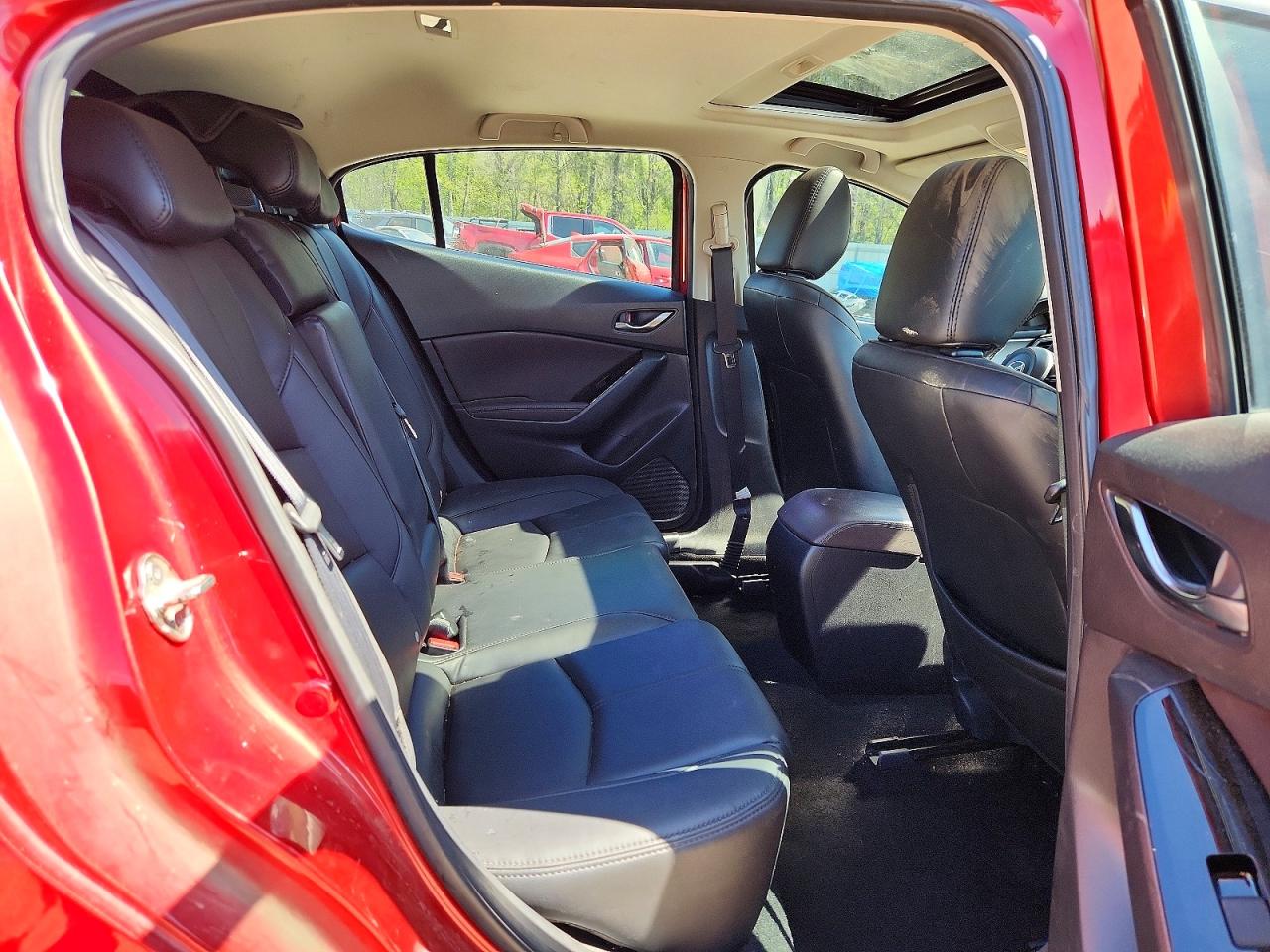 2018 MAZDA 3 TOURING photo 10