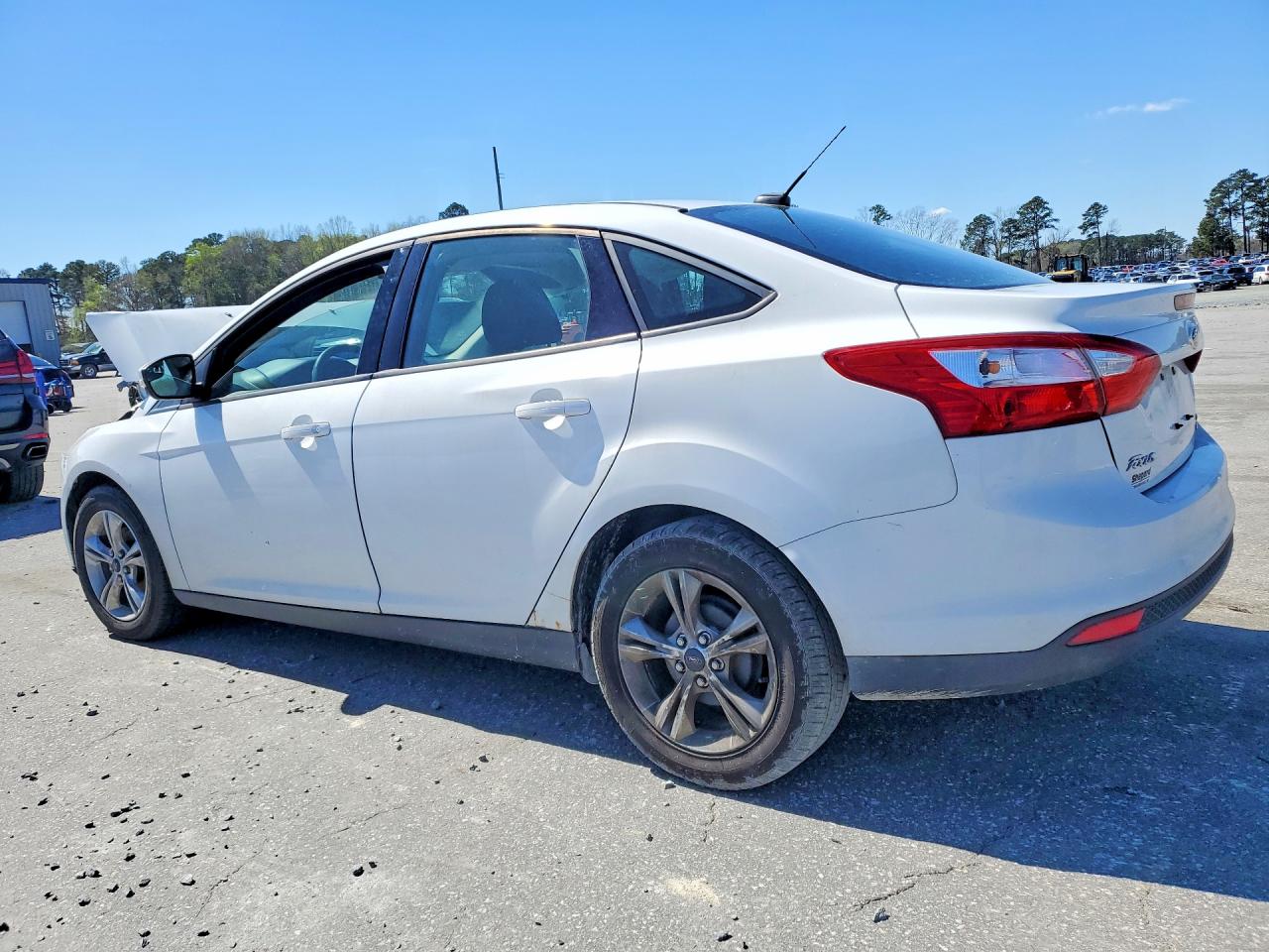 2013 FORD FOCUS SE photo 4