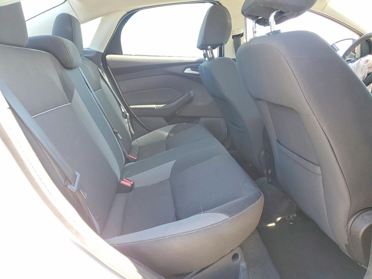 2013 FORD FOCUS SE photo 28