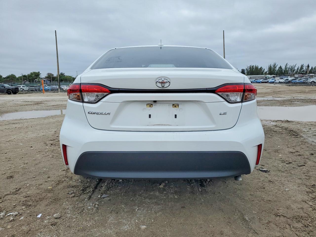 2024 TOYOTA COROLLA LE photo 16