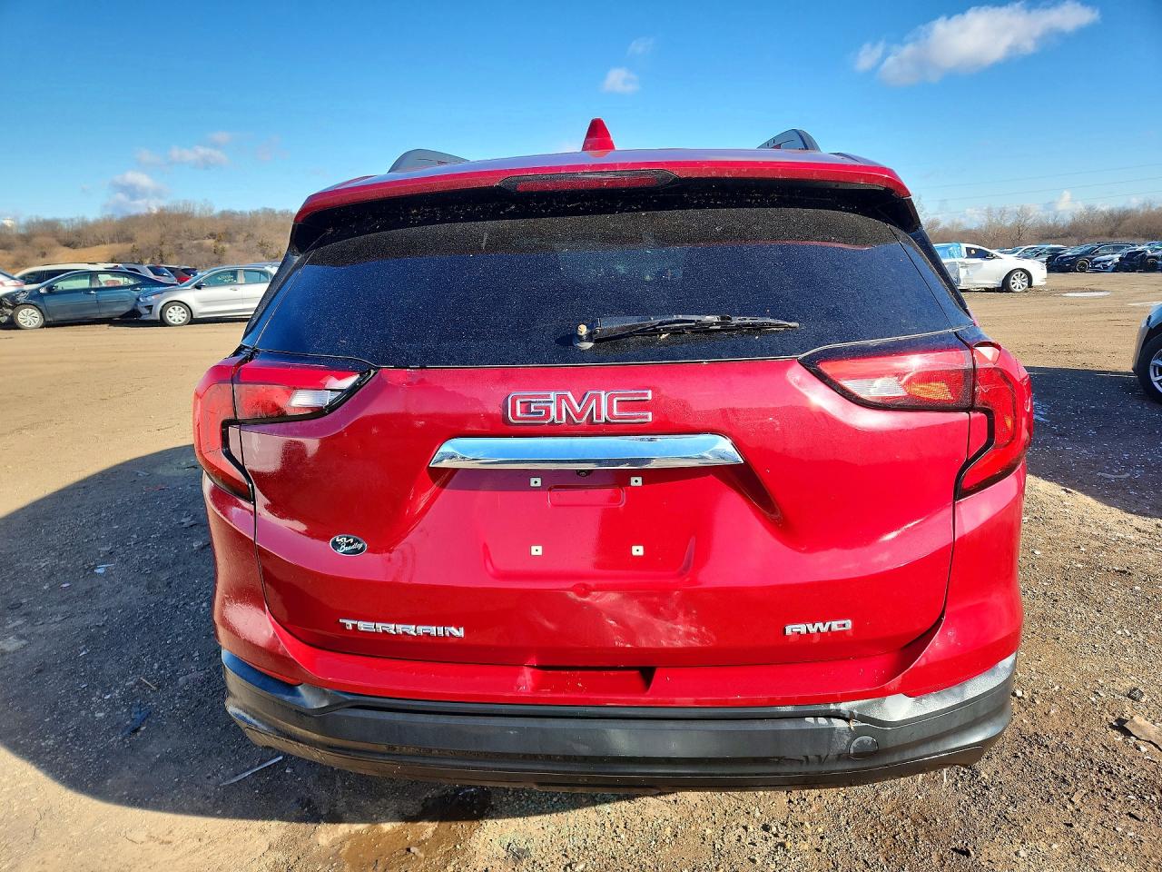 2018 GMC TERRAIN SLE photo 16