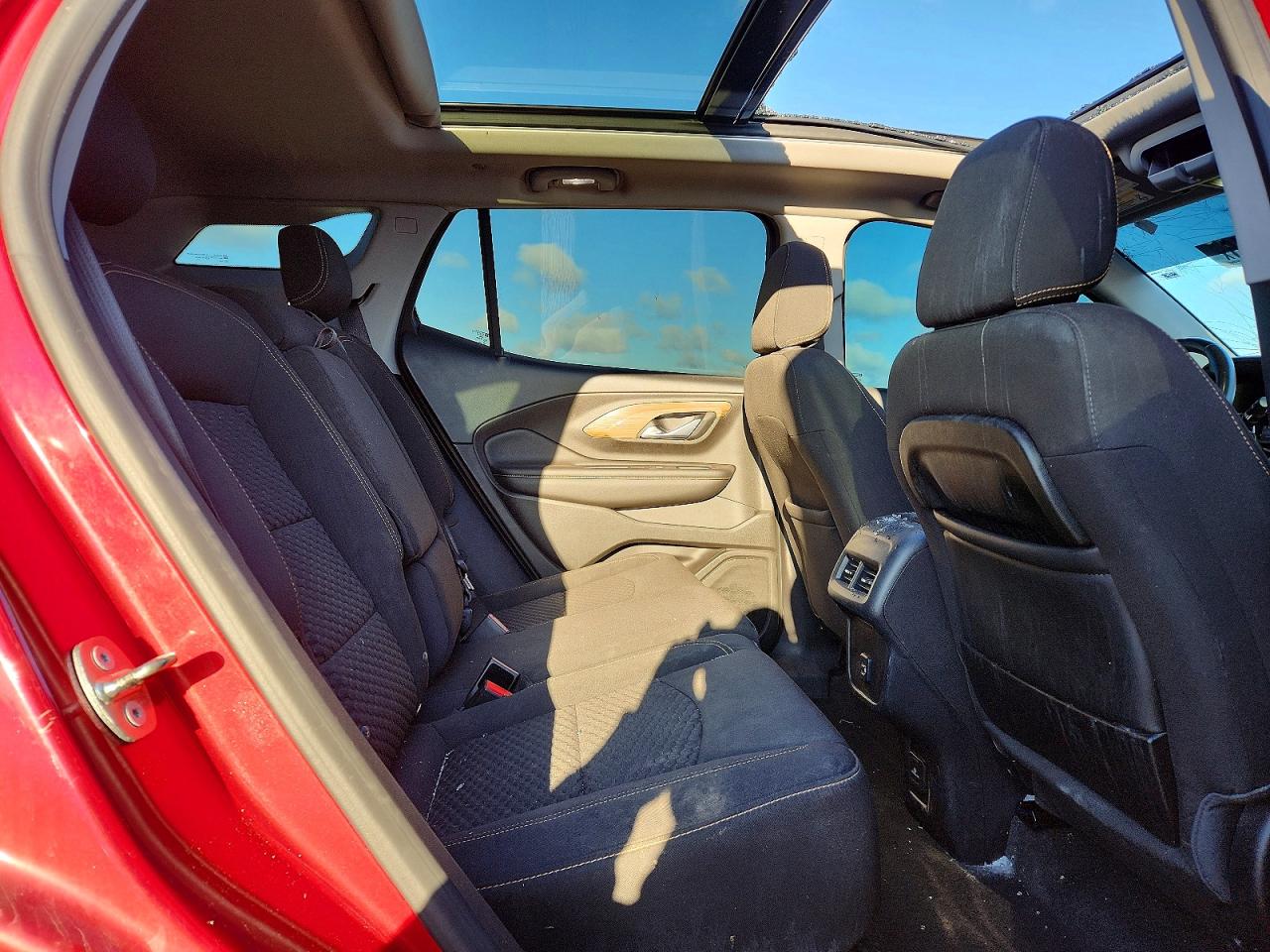 2018 GMC TERRAIN SLE photo 31