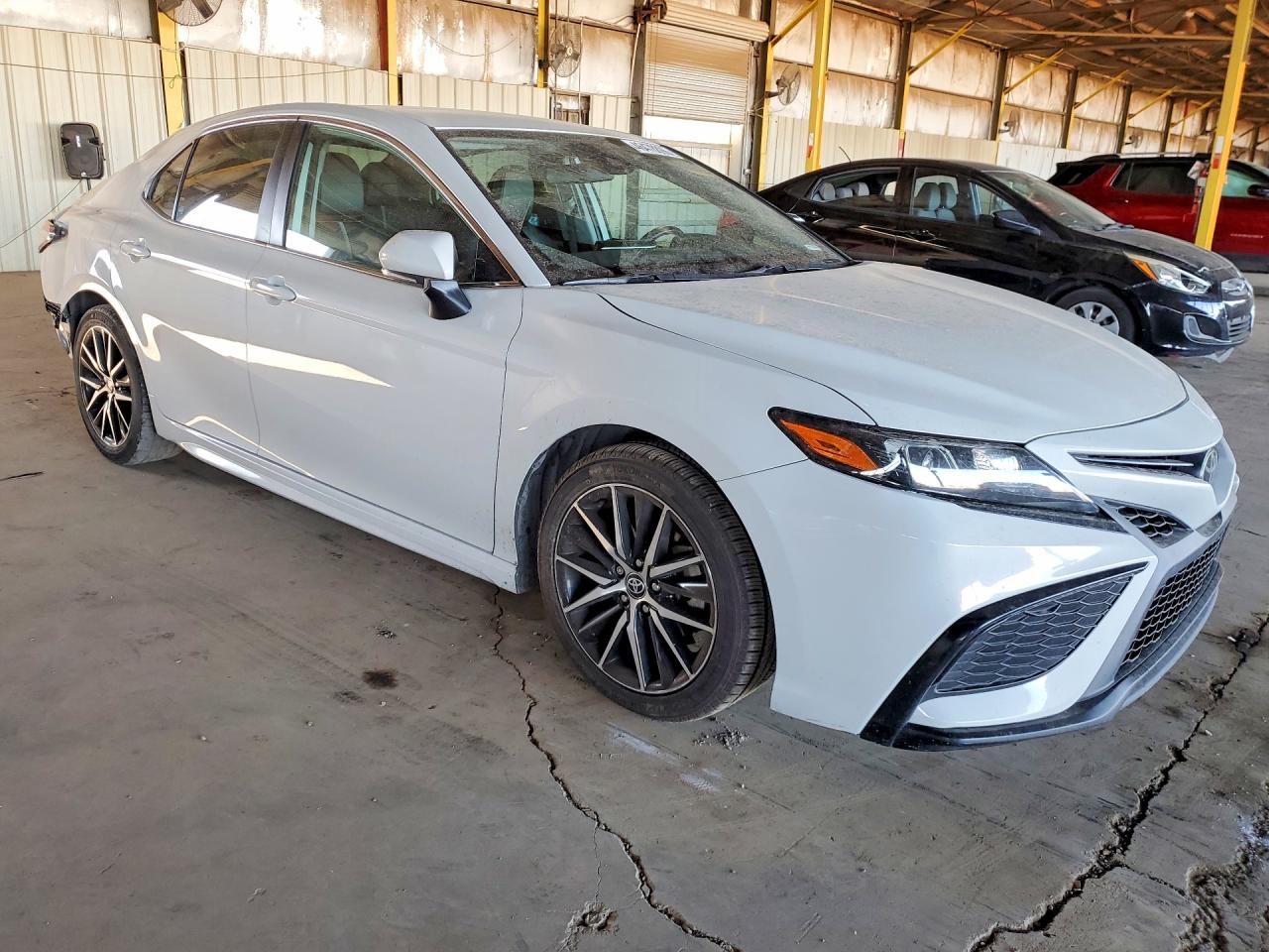 2023 TOYOTA CAMRY SE photo 4