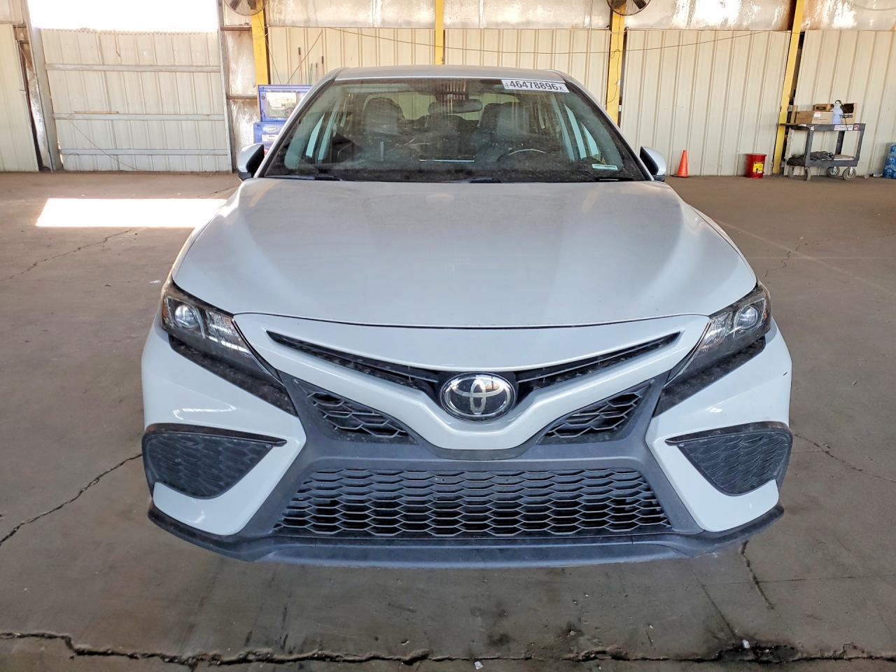 2023 TOYOTA CAMRY SE photo 5