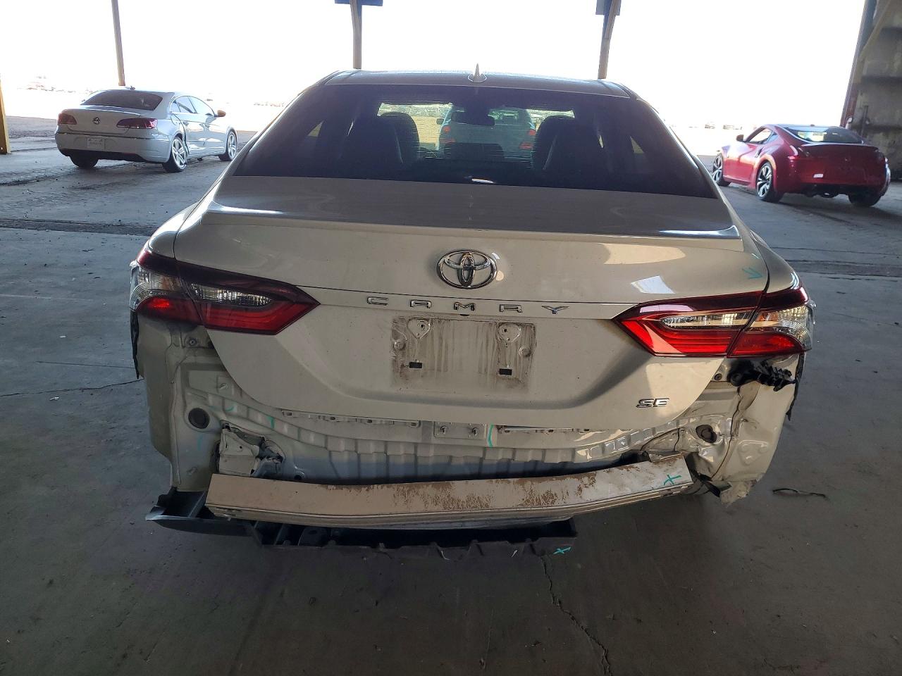 2023 TOYOTA CAMRY SE photo 6